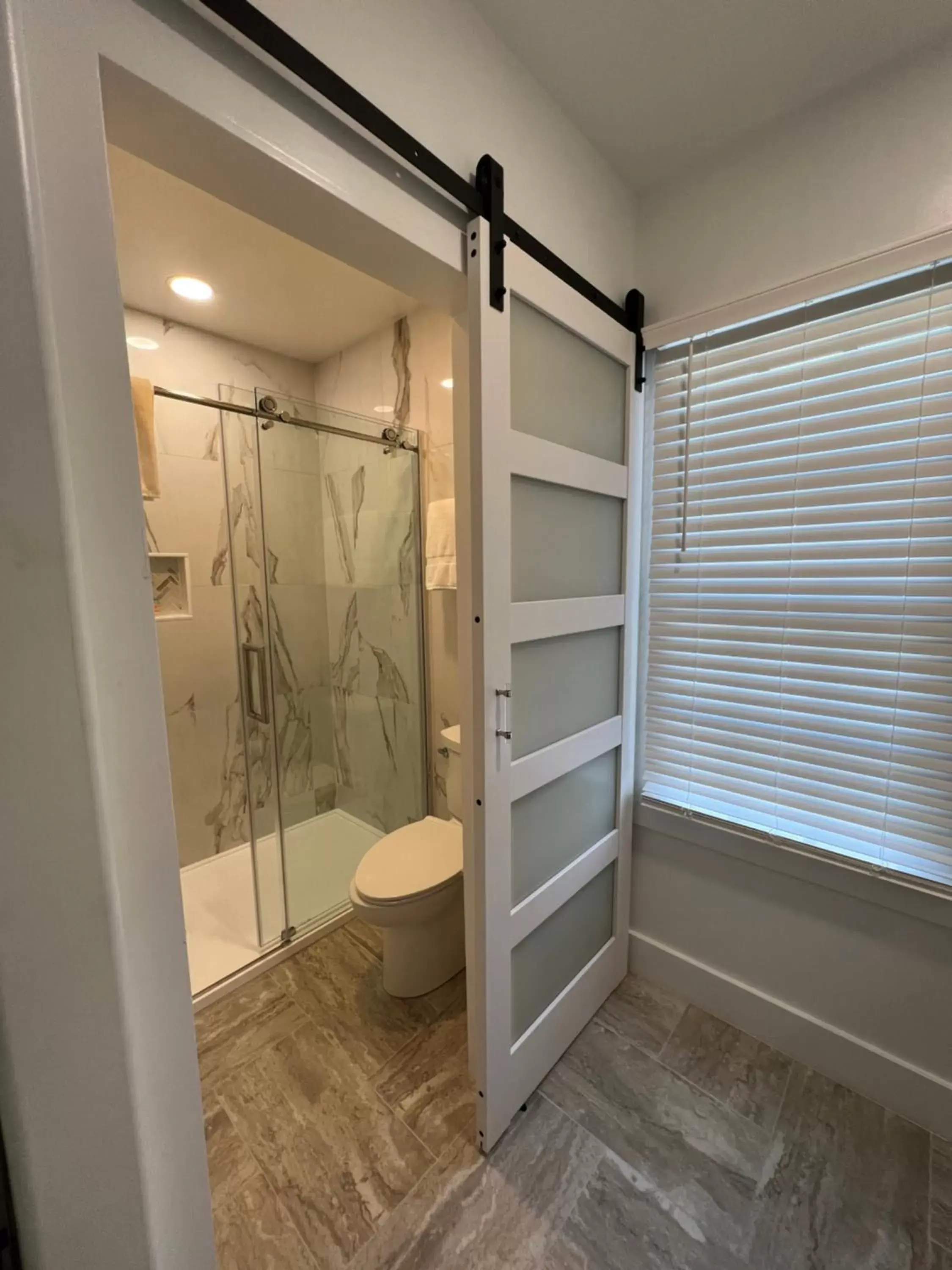 Shower, Bathroom in Elaine's Cape May Boutique Hotel