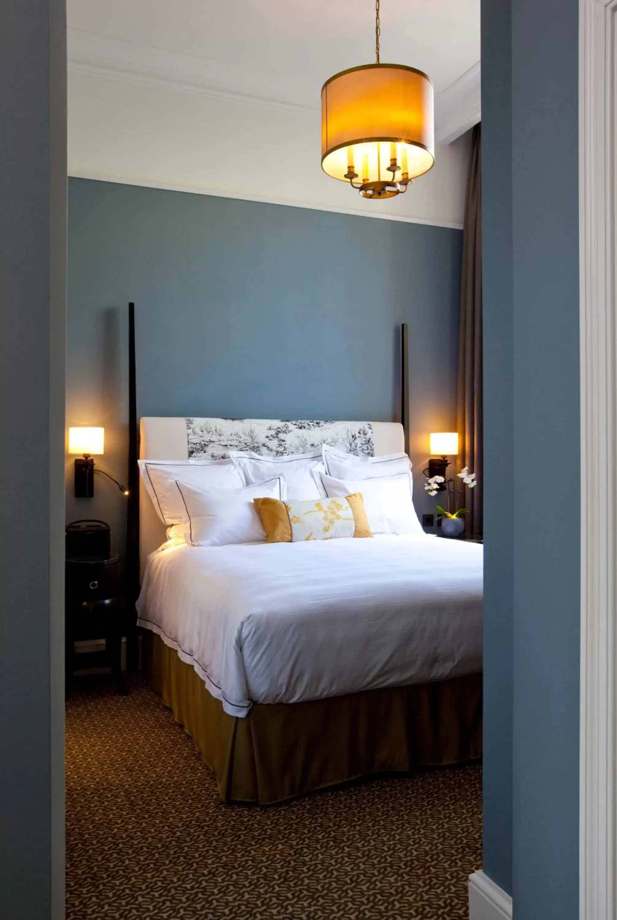 Deluxe Double Room in The Gainsborough Bath Spa - Small Luxury Hotels of the World Deluxe Double Room in The Gainsborough Bath Spa - Small Luxury Hotels of the World