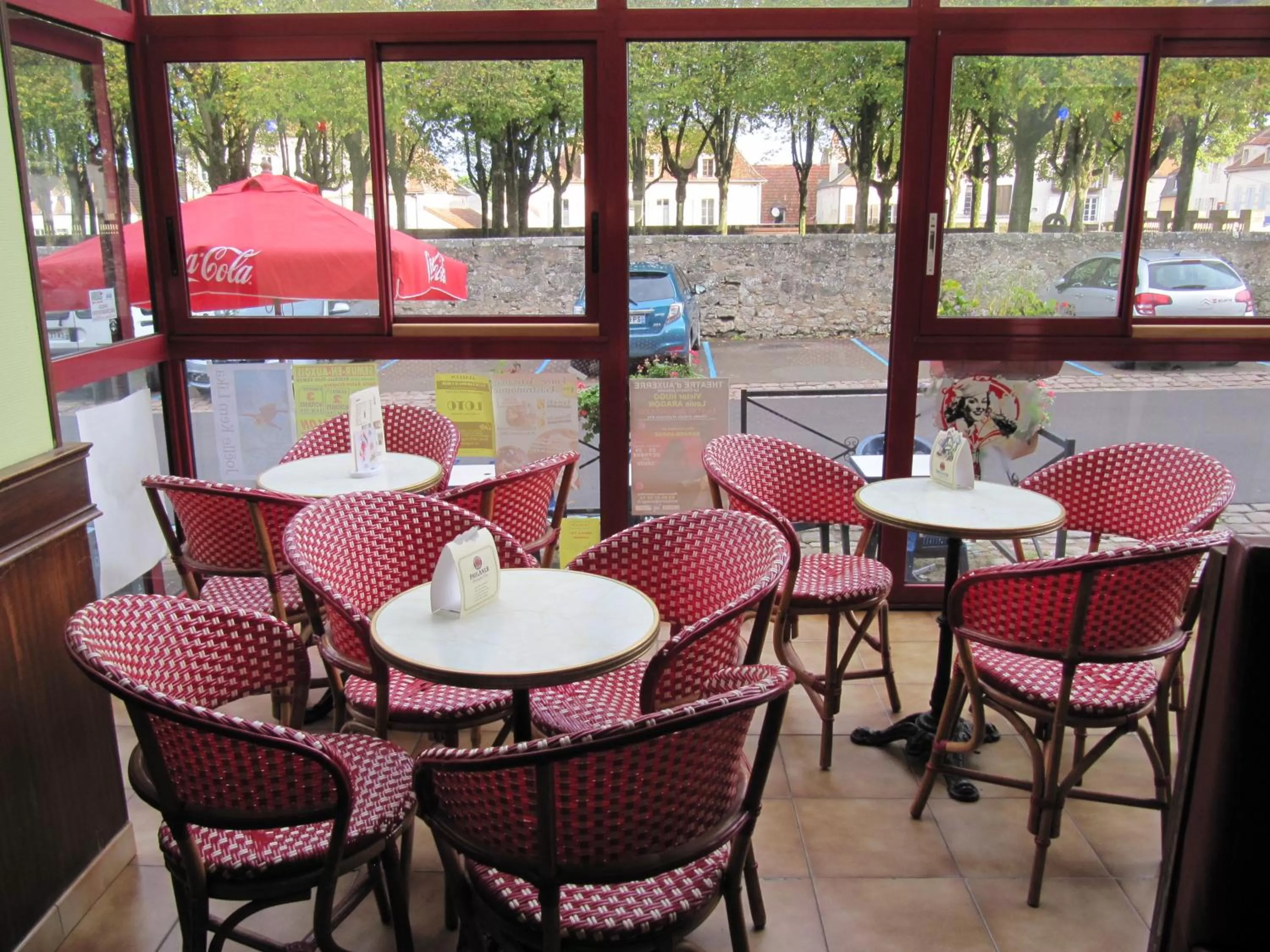 Day, Restaurant/Places to Eat in Pub Vauban