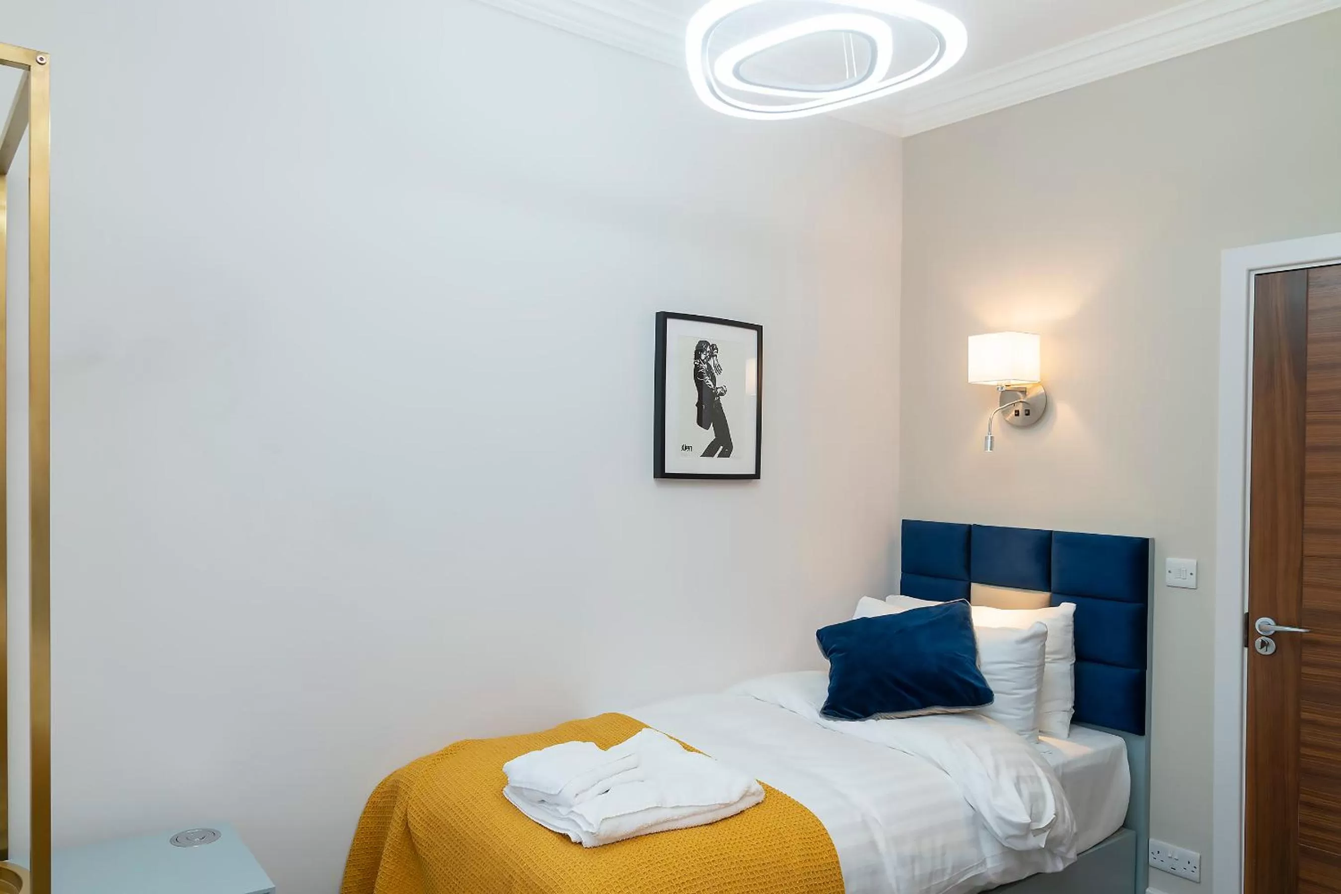 Bedroom, Bed in The Psalter