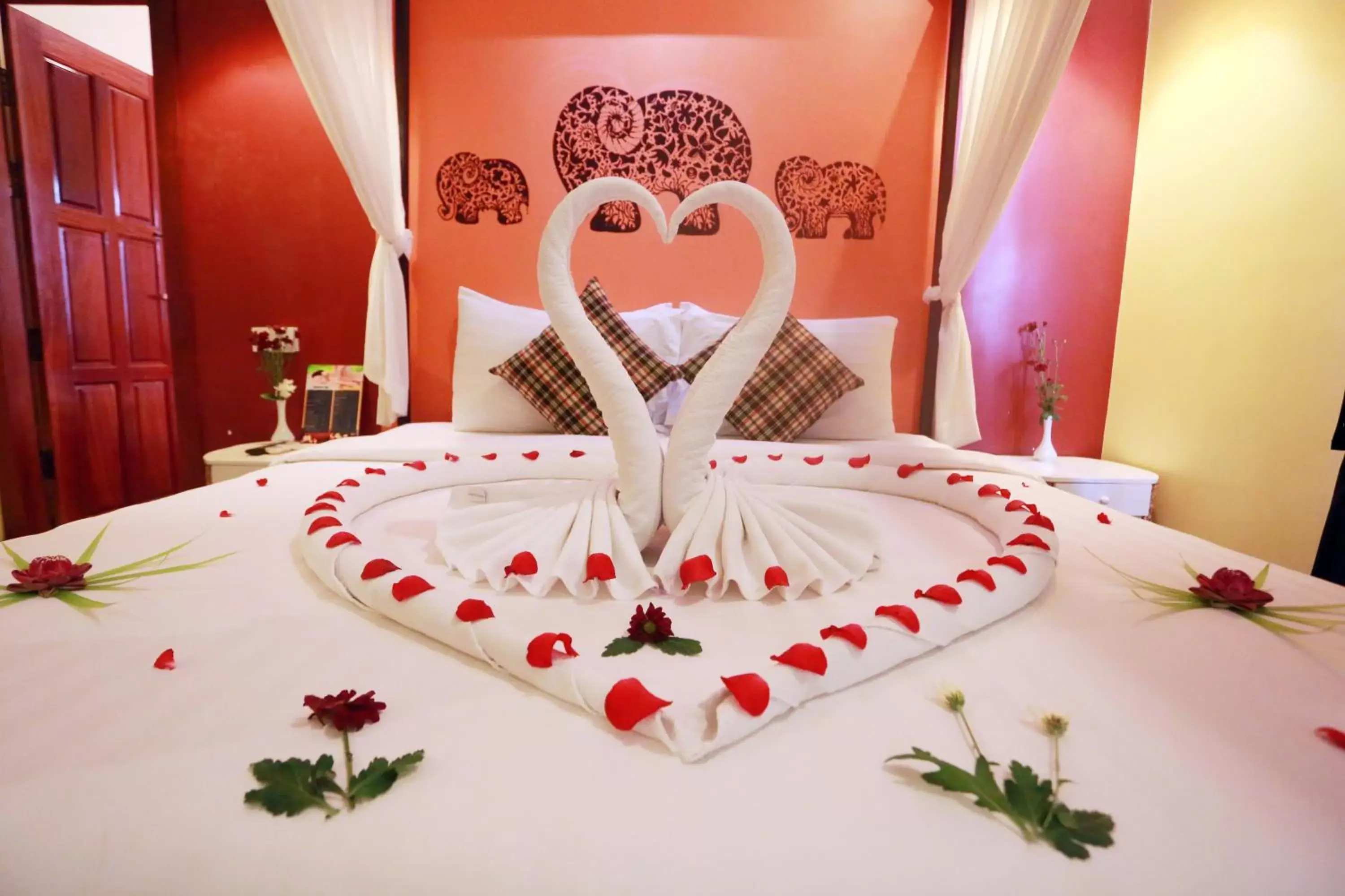 Family Connecting Room @ Free Pickup in Central Privilege Hotel Family Connecting Room @ Free Pickup in Central Privilege Hotel