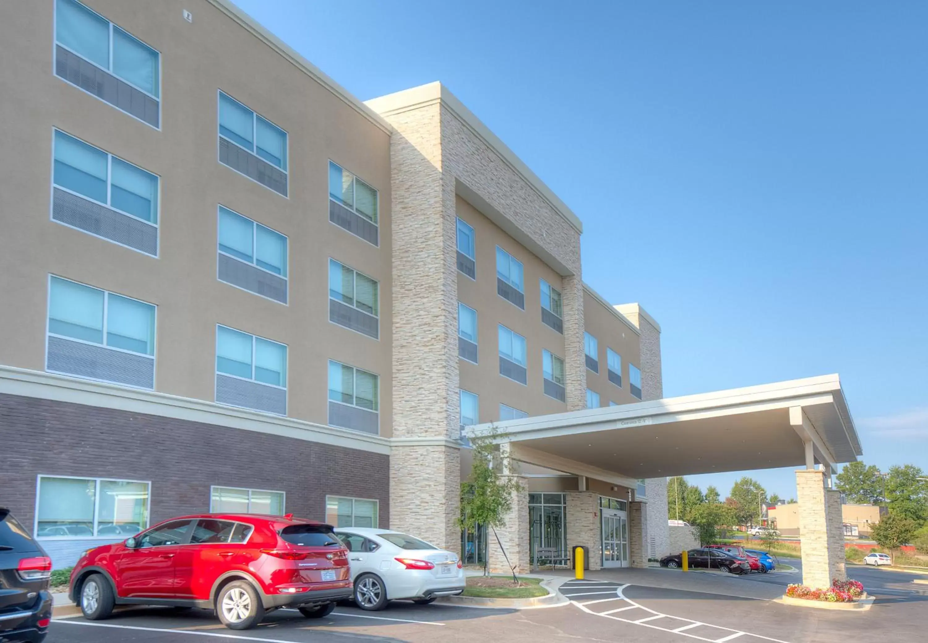 Property Building in Holiday Inn Express & Suites - Fort Mill, an IHG Hotel