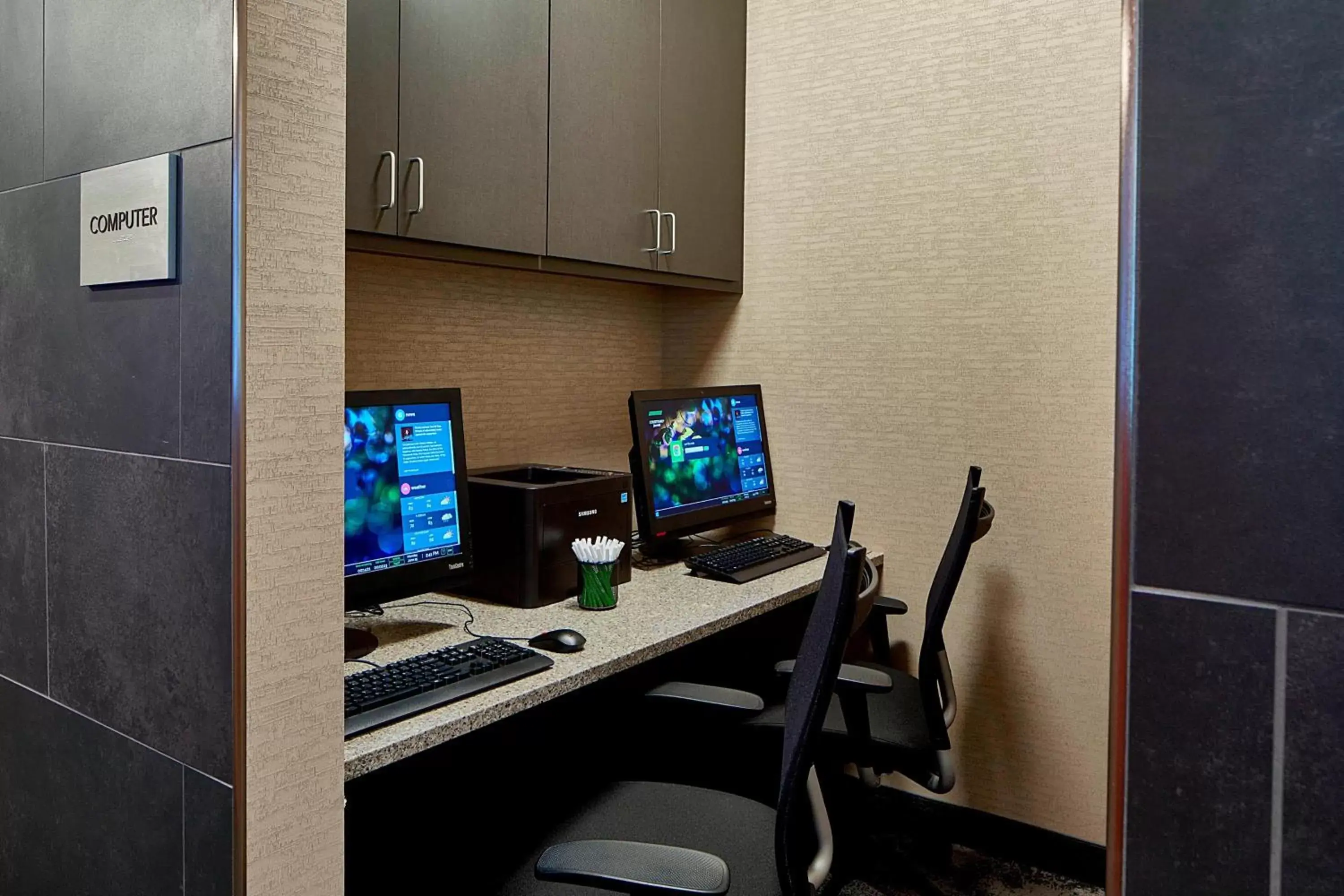 Business facilities in Courtyard by Marriott Minneapolis West