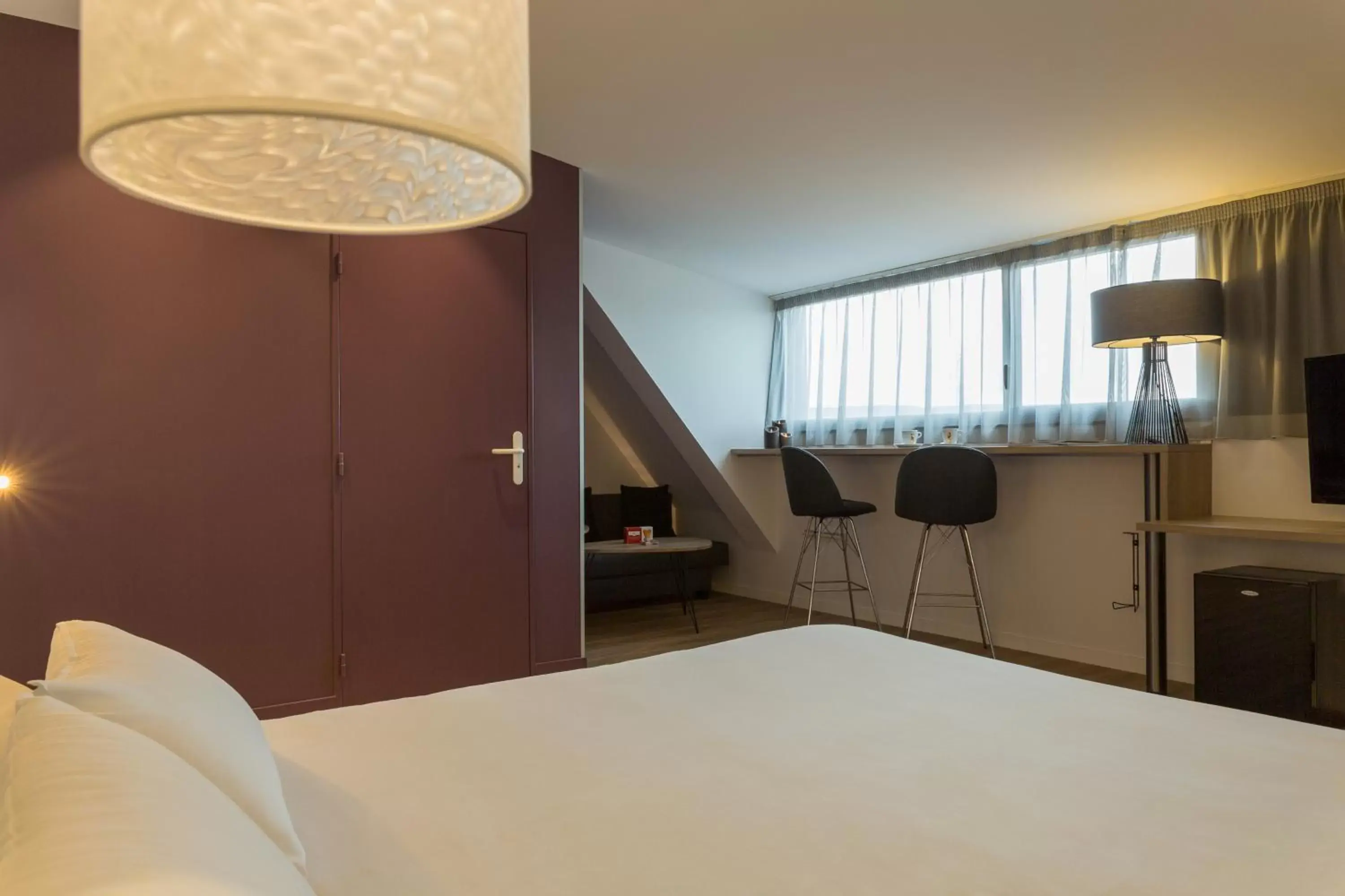 Bedroom, Bed in The Originals City, Hôtel Armony, Dijon Sud (Inter-Hotel)