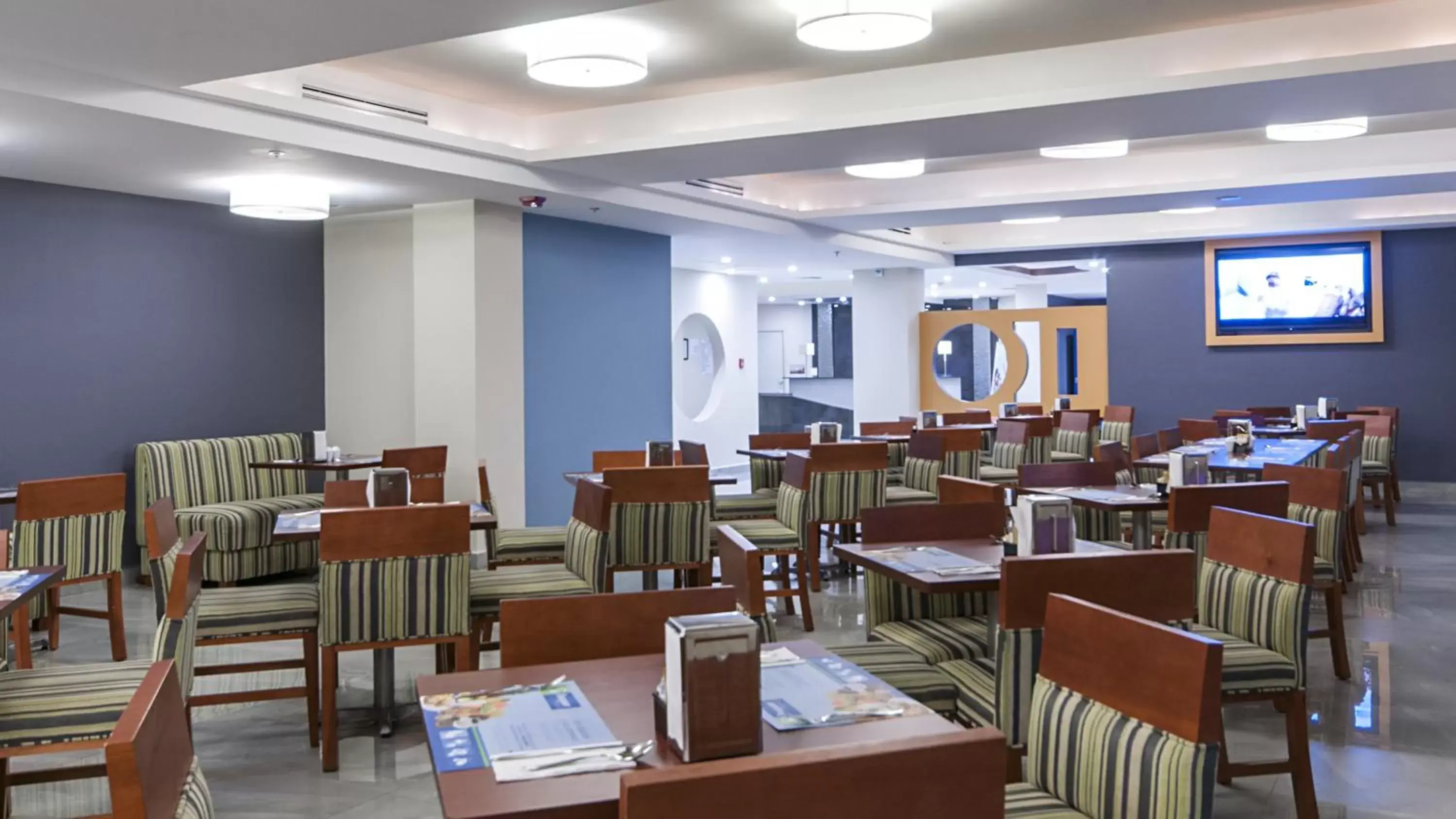 Breakfast, Restaurant/Places to Eat in Holiday Inn Express Cabo San Lucas, an IHG Hotel