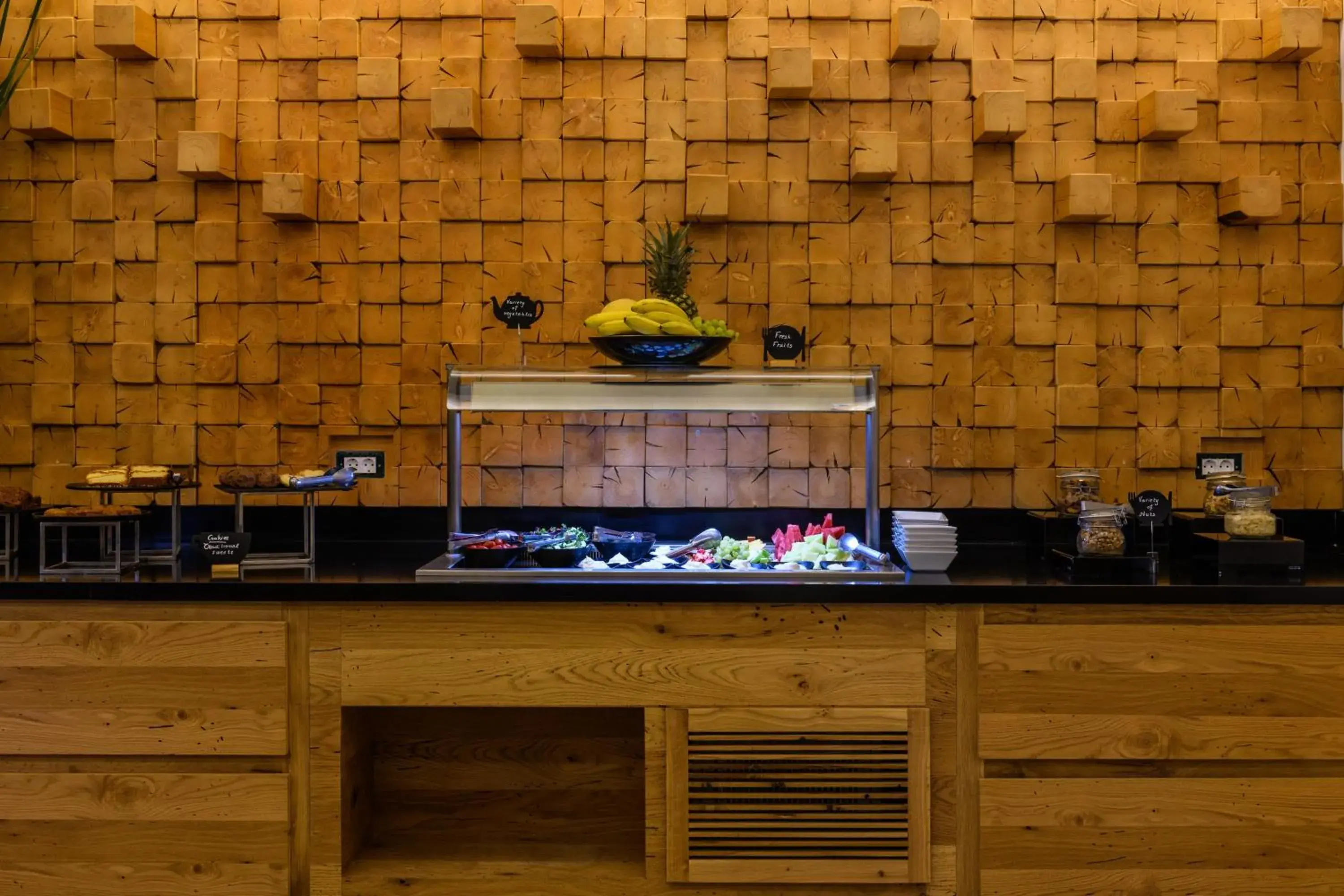 Breakfast, Kitchen/Kitchenette in Panormos Village