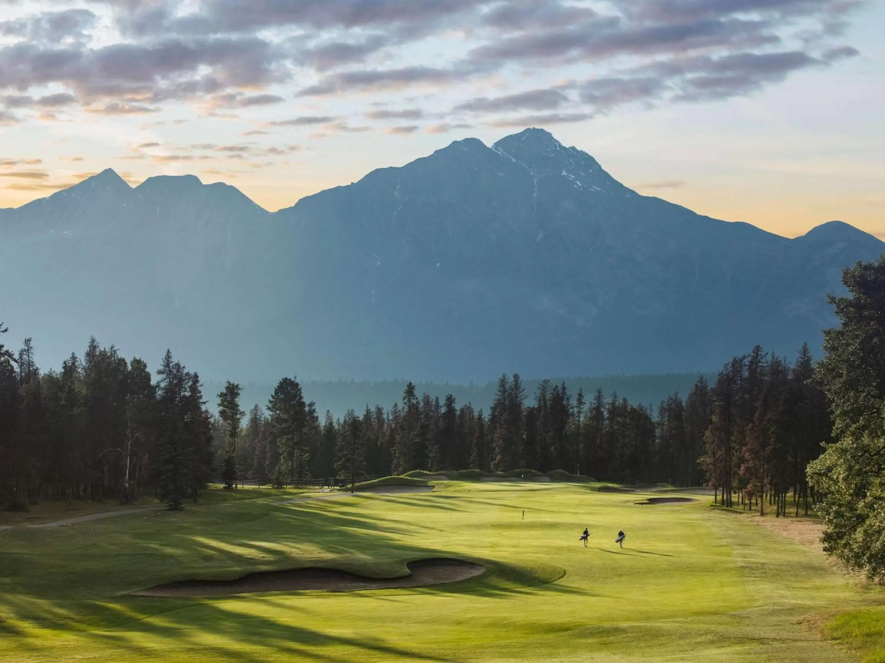 On site, Golf in Fairmont Jasper Park Lodge