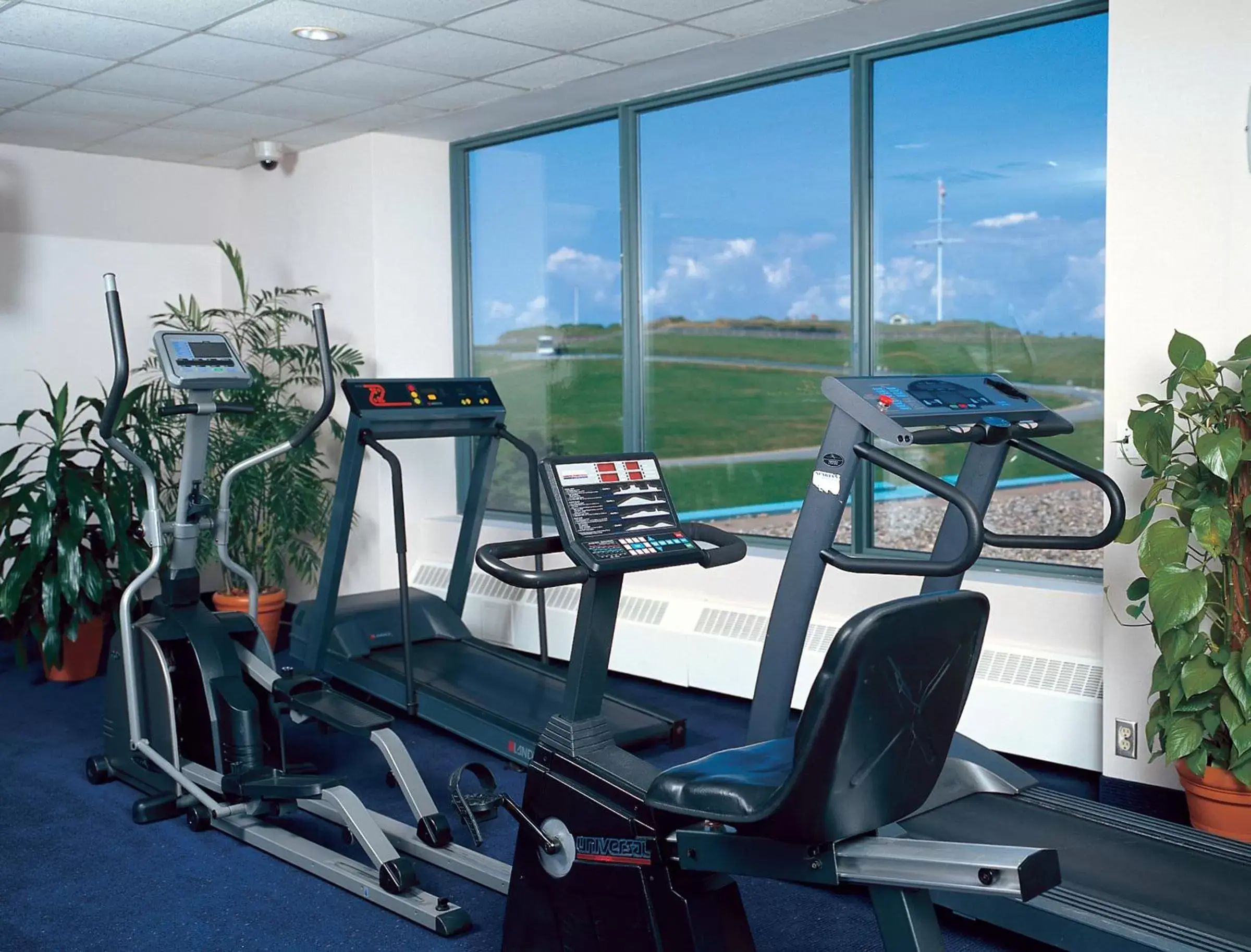 Fitness centre/facilities, Fitness Center/Facilities in Cambridge Suites Hotel Halifax