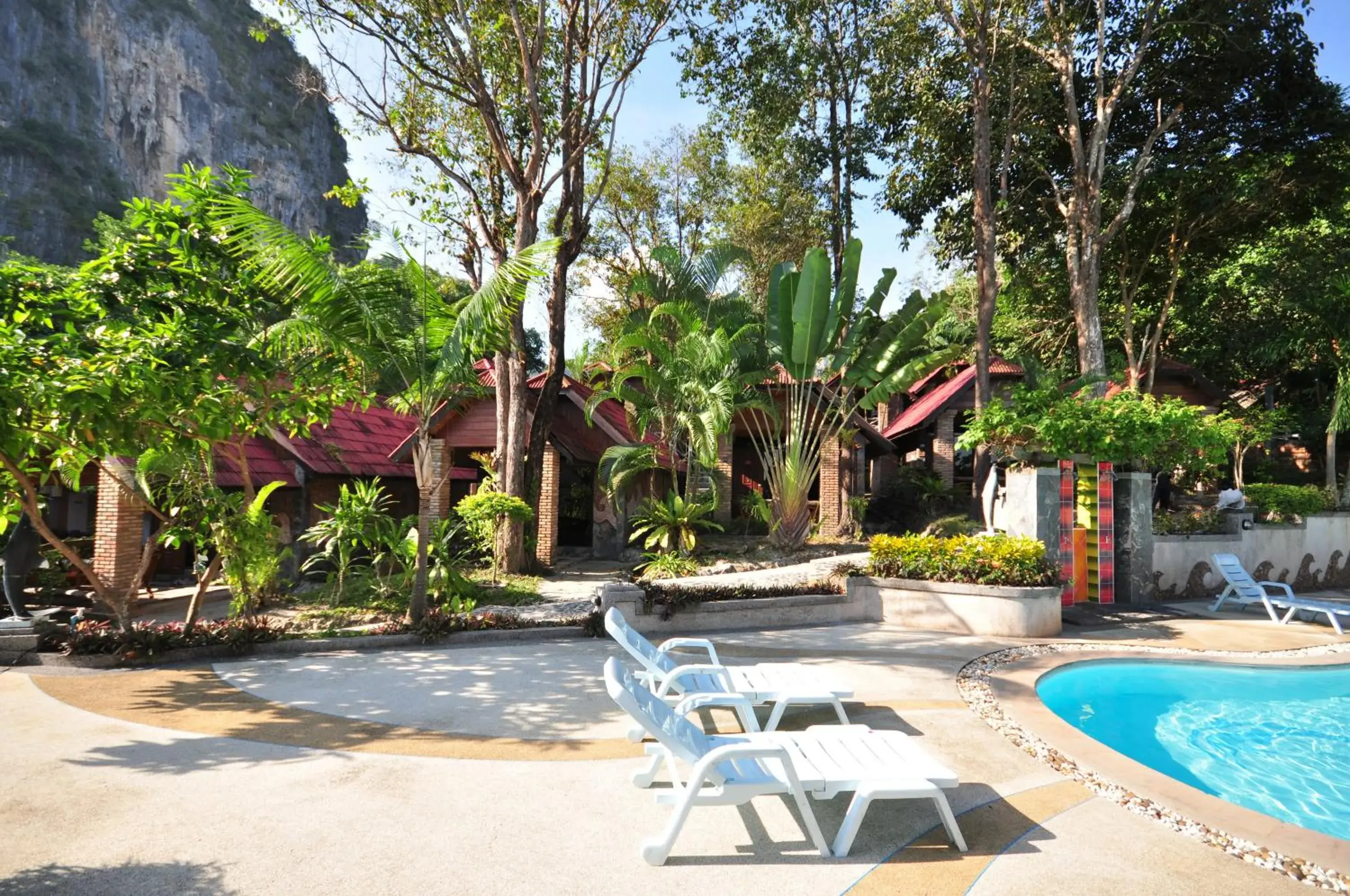 Facade/entrance, Swimming Pool in Railay Viewpoint Resort