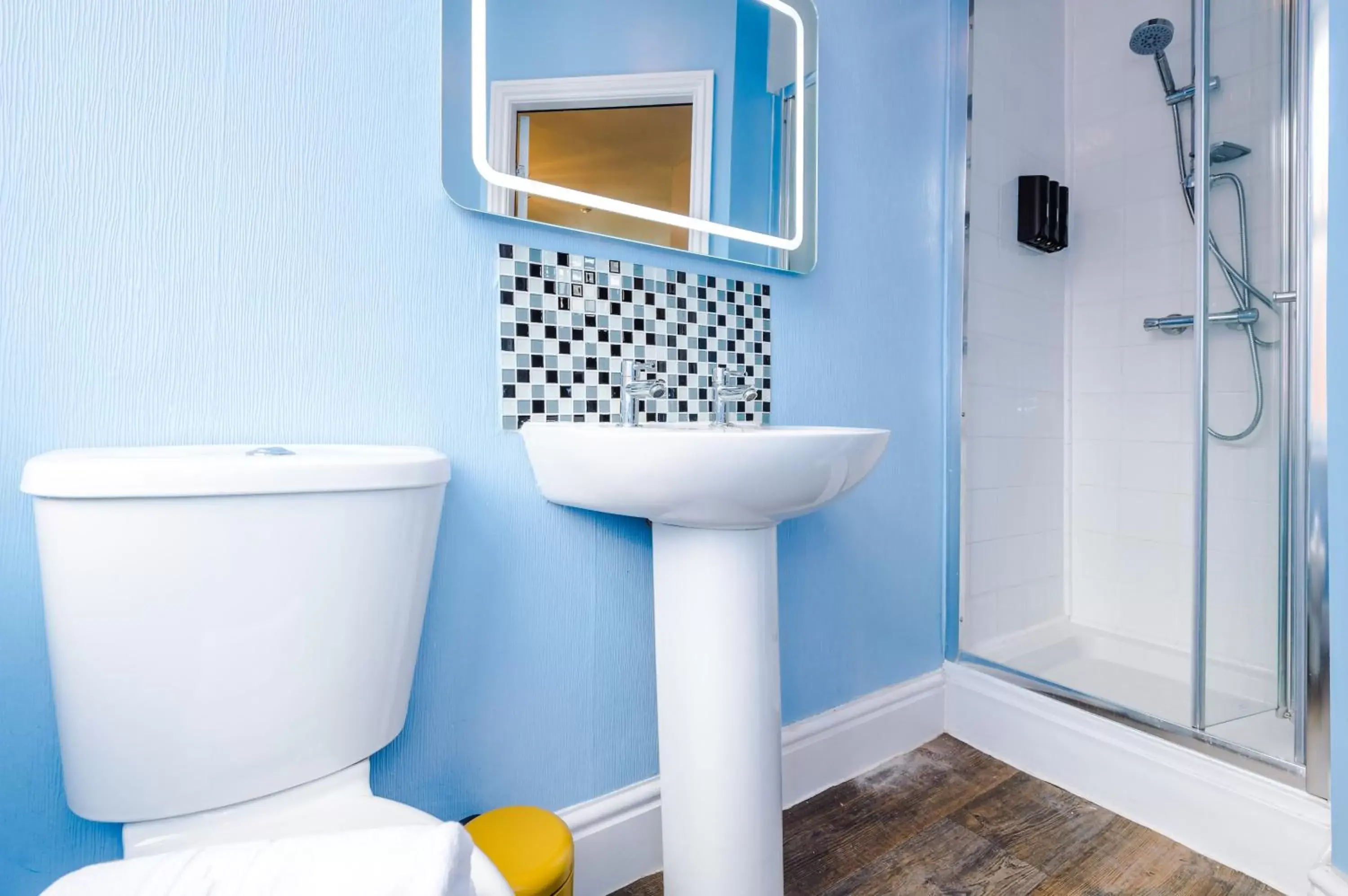 Bathroom in Pebbles Guest House