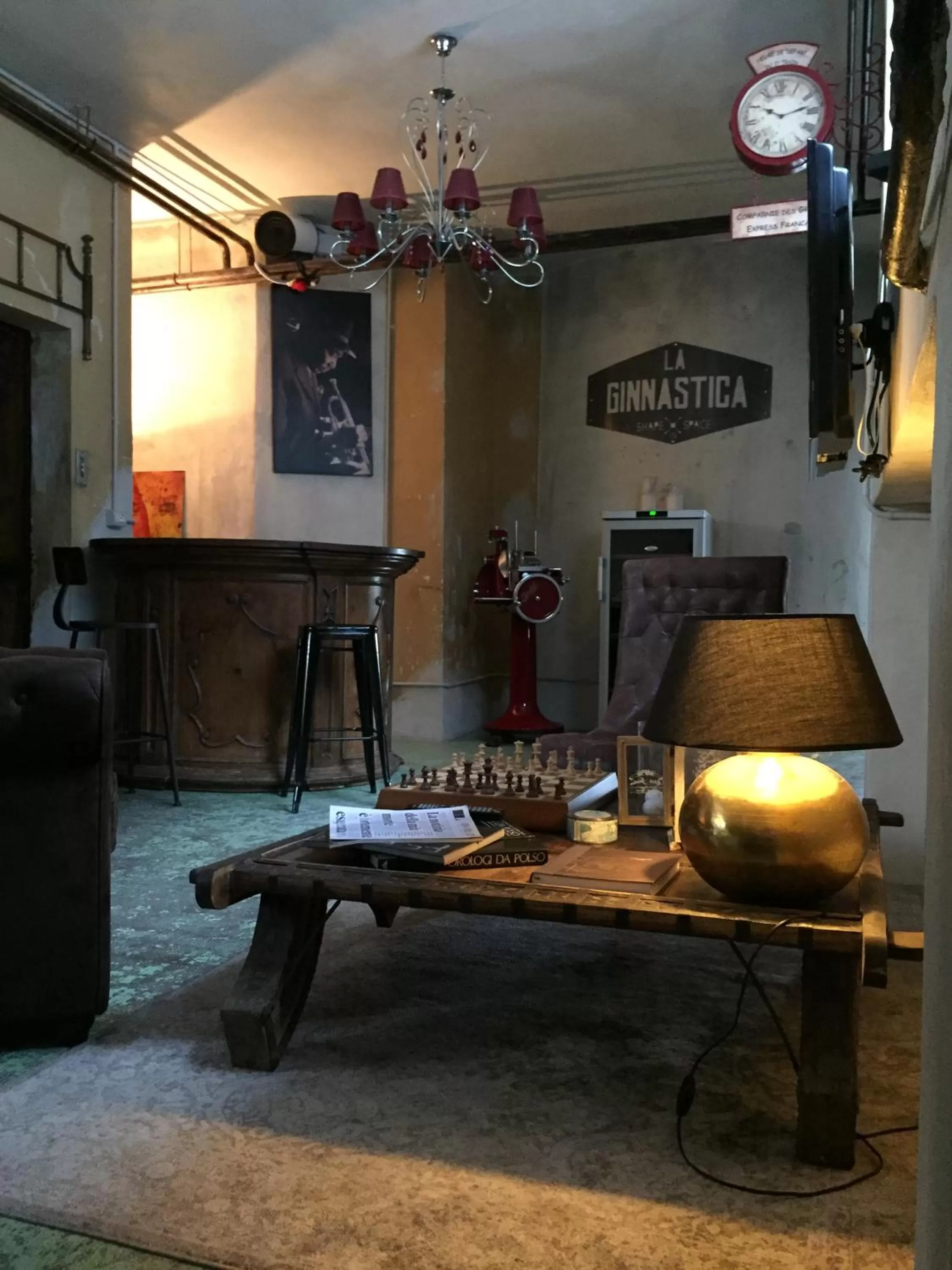 Fitness centre/facilities in Zuretti 61