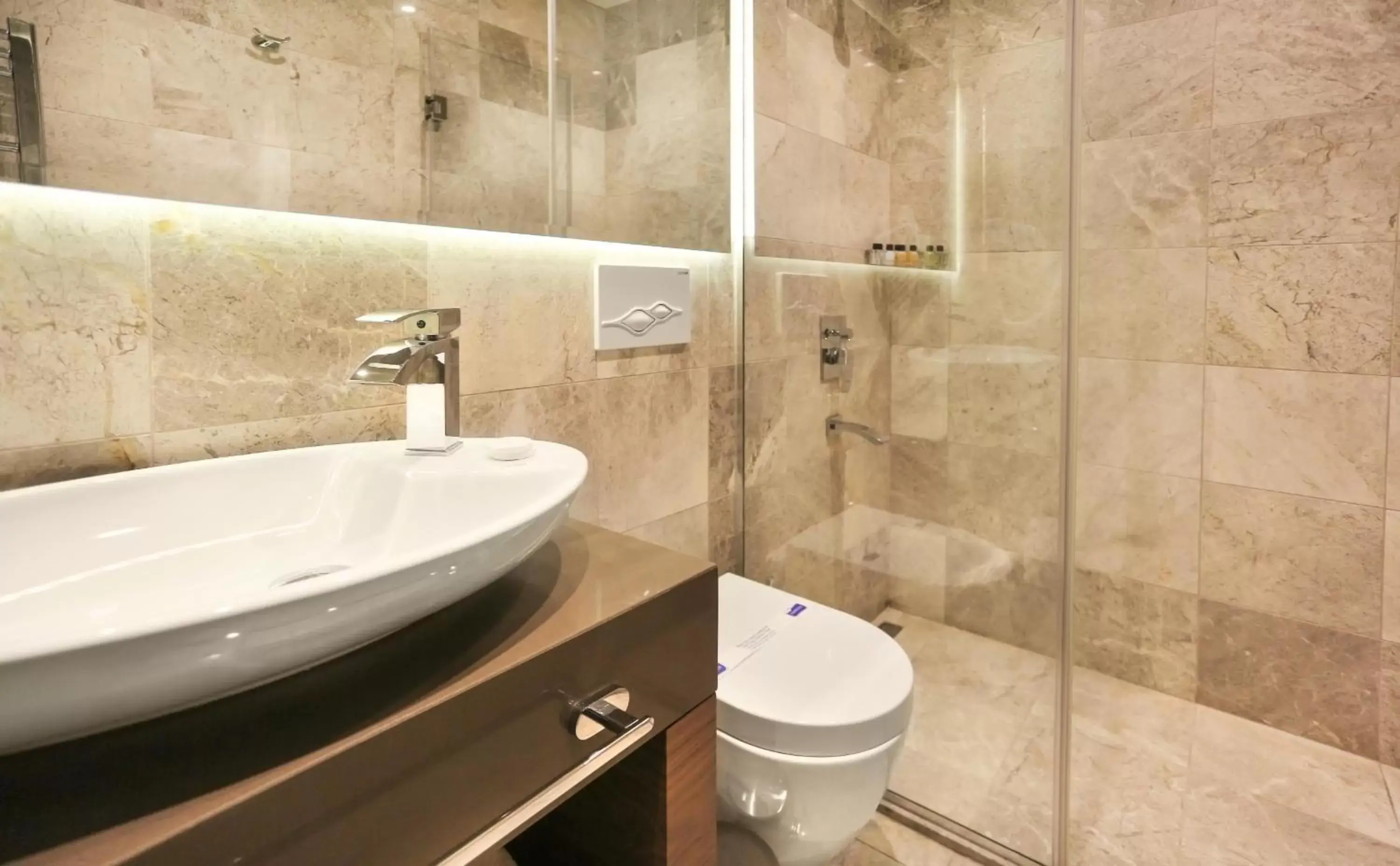 Bathroom in Taksim Premium Hotel