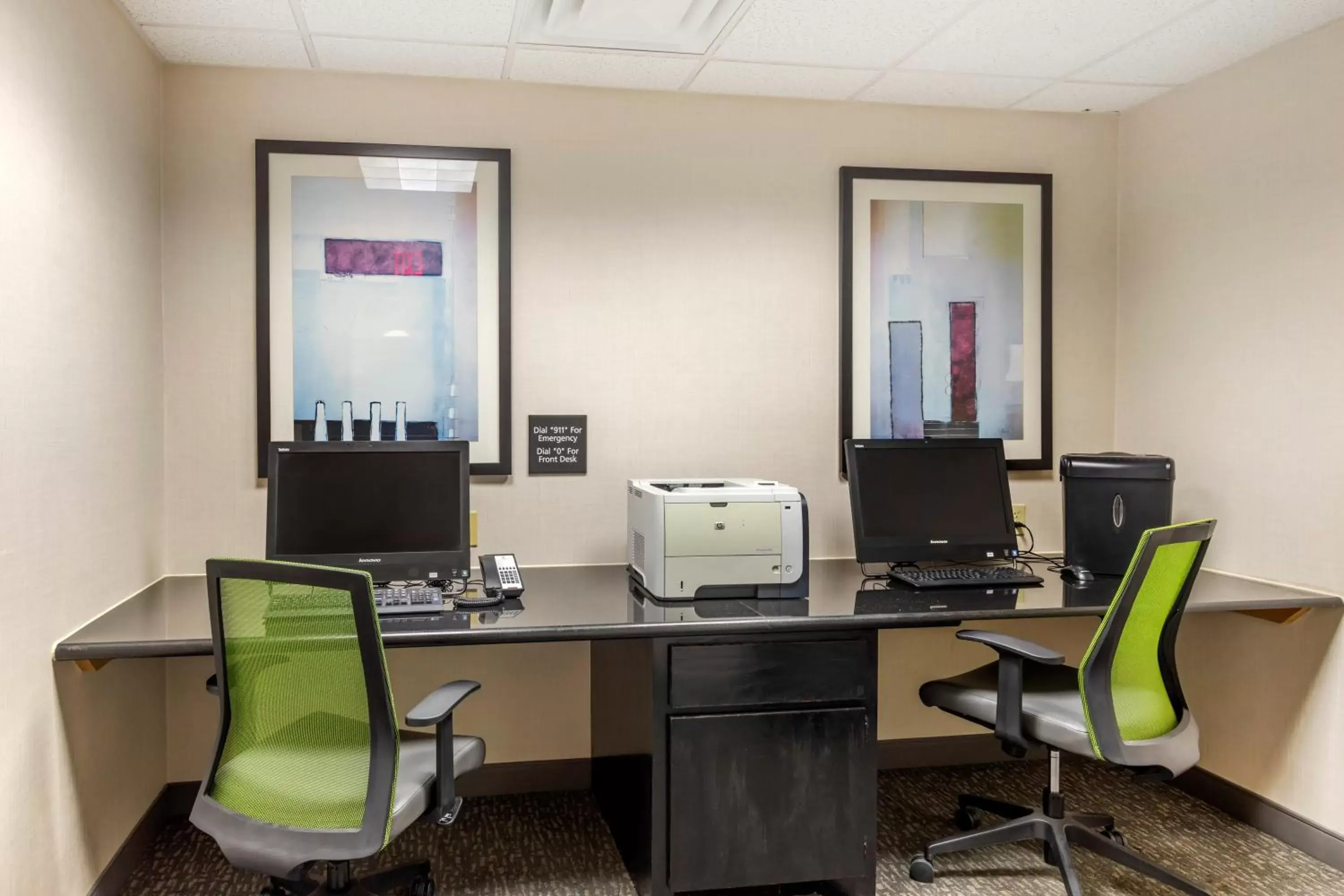 Business facilities in Comfort Inn Plano-Dallas