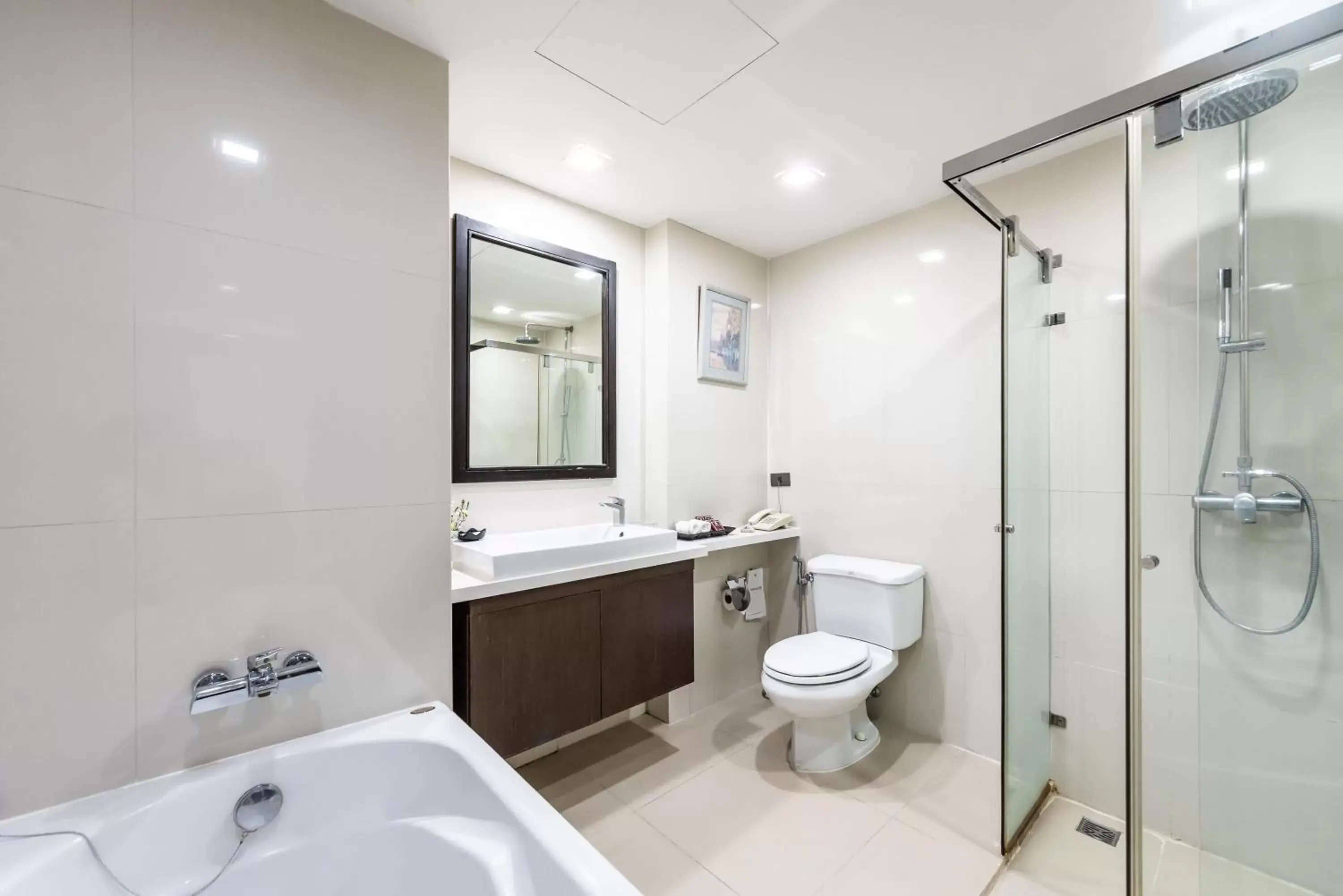 Shower, Bathroom in Royal Suite Hotel Bangkok