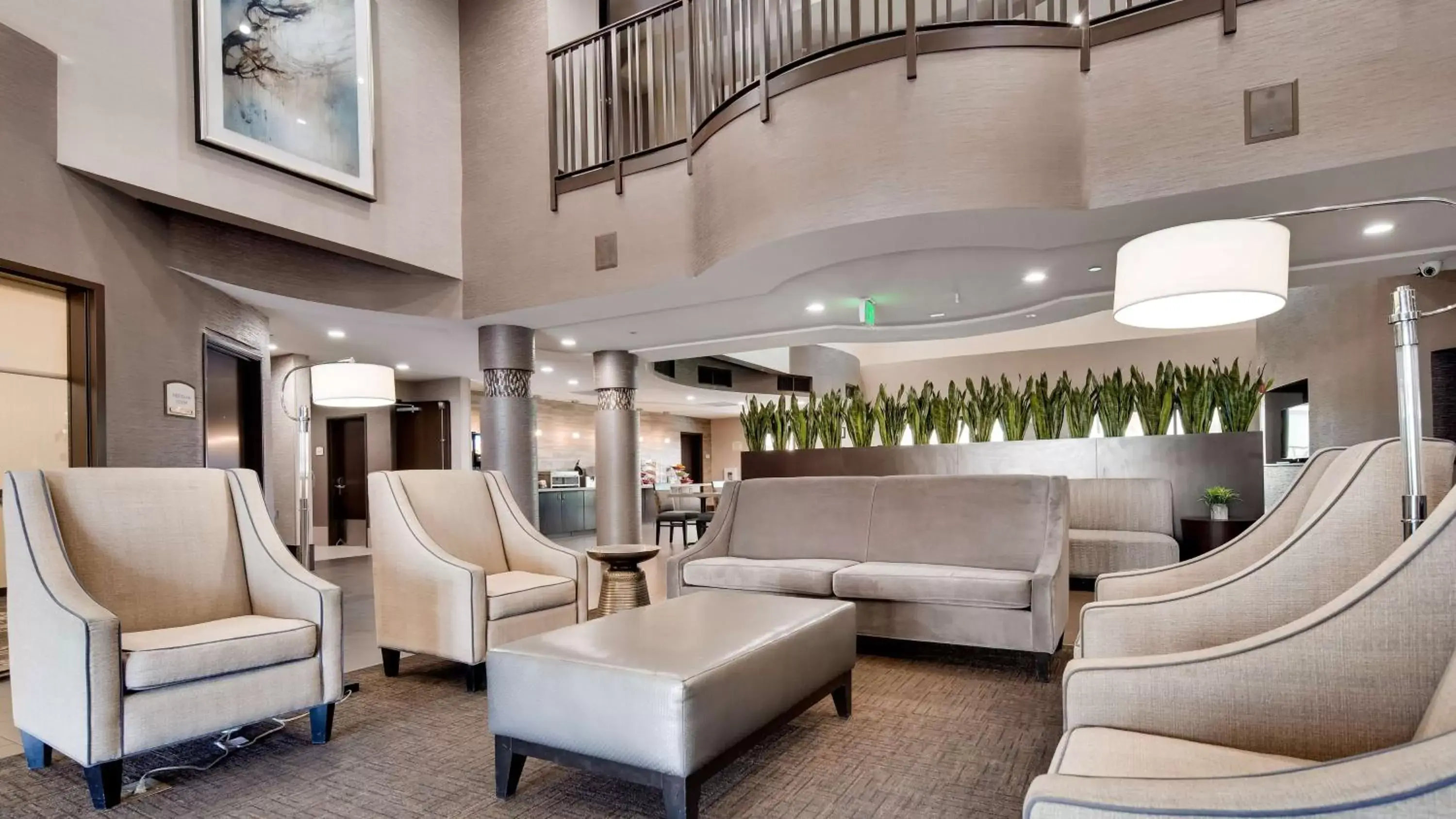 Lobby or reception, Lounge/Bar in Best Western Plus Las Vegas South Henderson