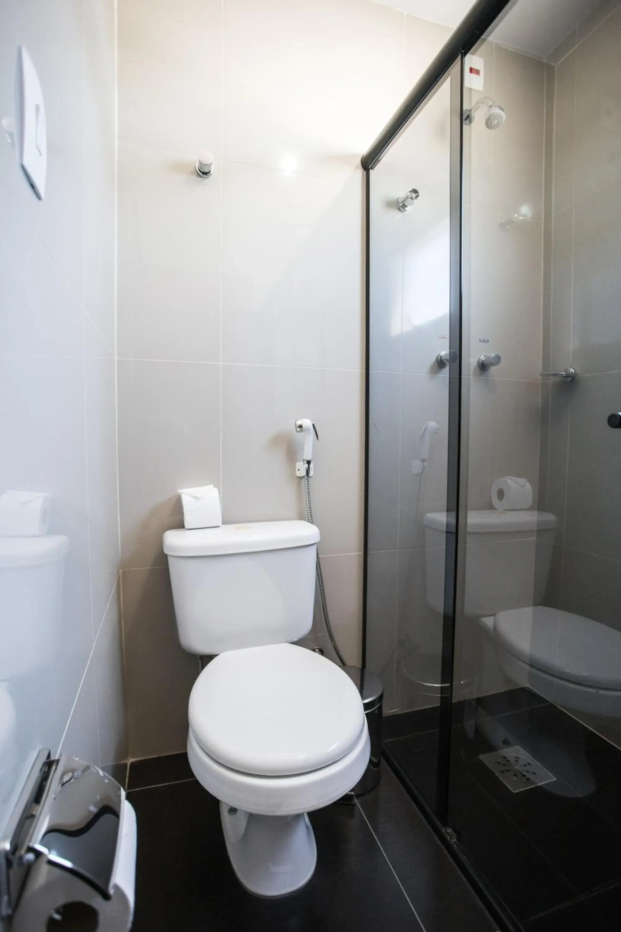 Bathroom in Olavo Bilac Hotel