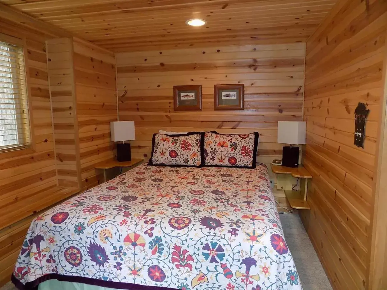 Bed in Cold Springs Resort