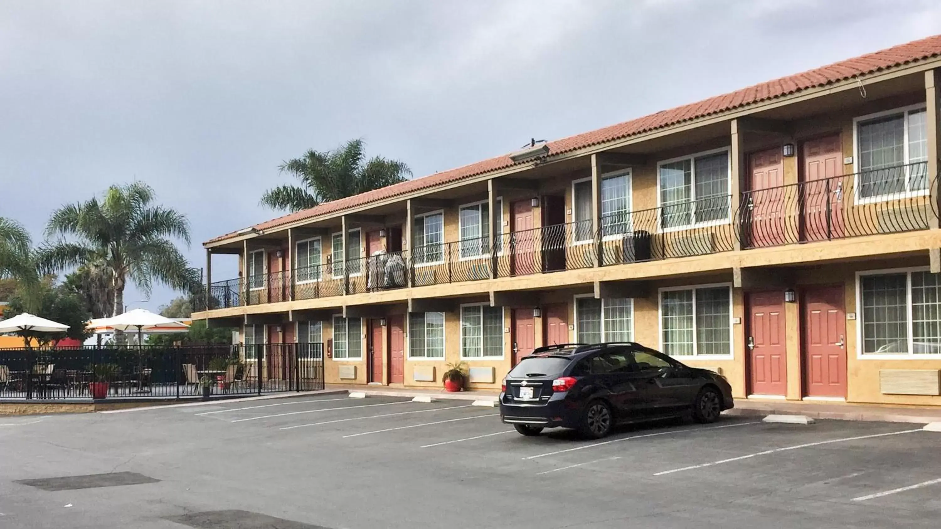 Facade/entrance, Property Building in Motel 6-San Diego, CA - Southbay