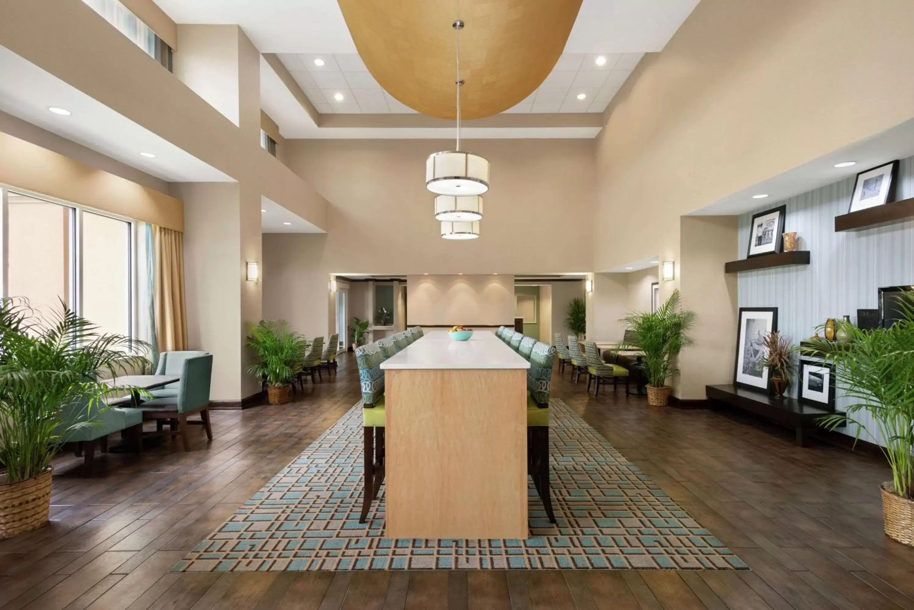 Lobby or reception, Lobby/Reception in Hampton Inn & Suites Brunswick