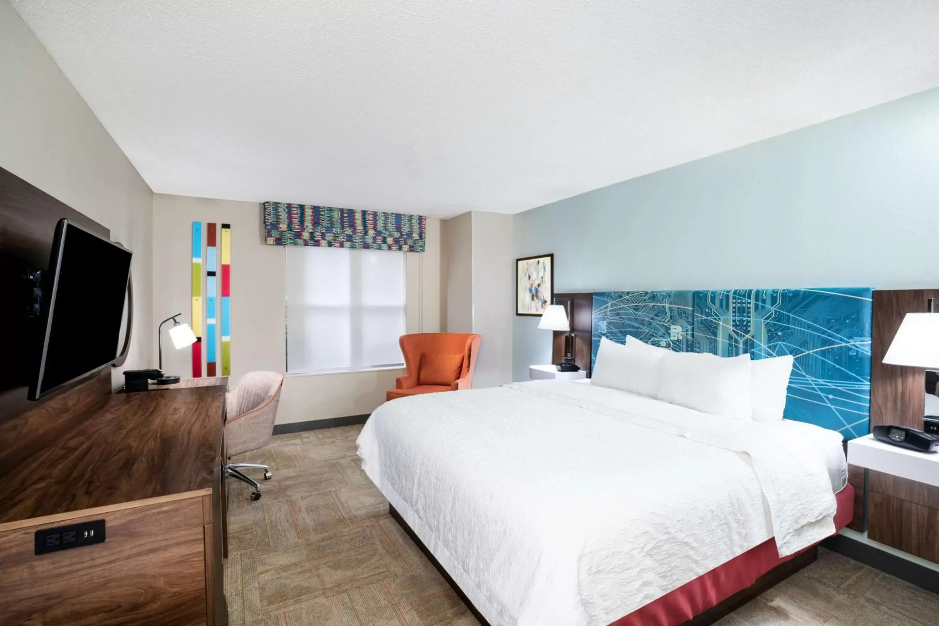Bed in Hampton Inn & Suites West Little Rock