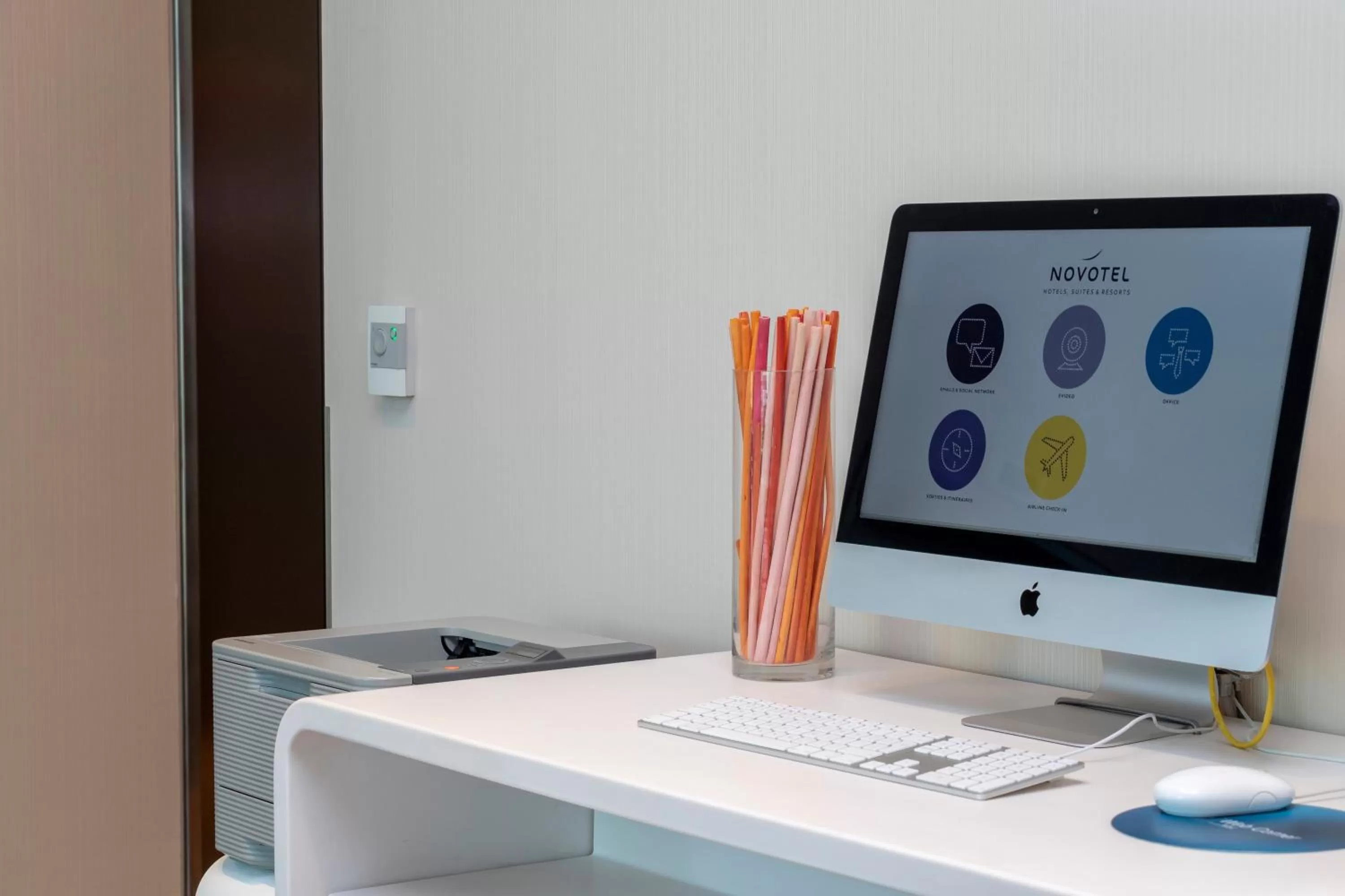 TV and multimedia in Novotel Lodz Centrum