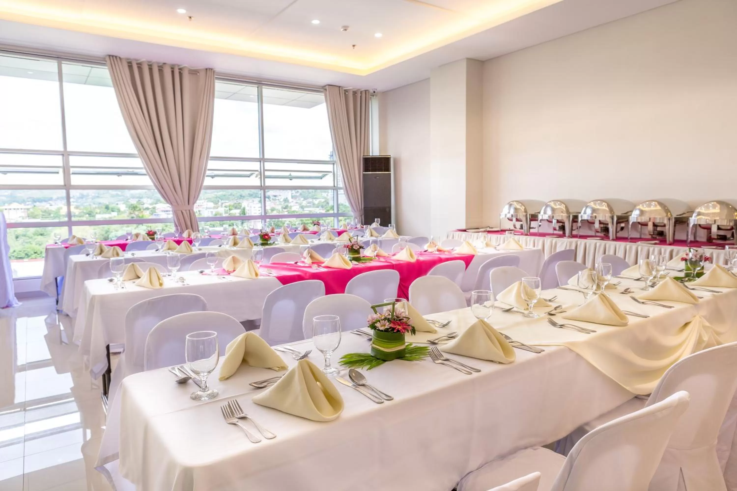 Banquet/Function facilities in Hamersons Hotel Cebu