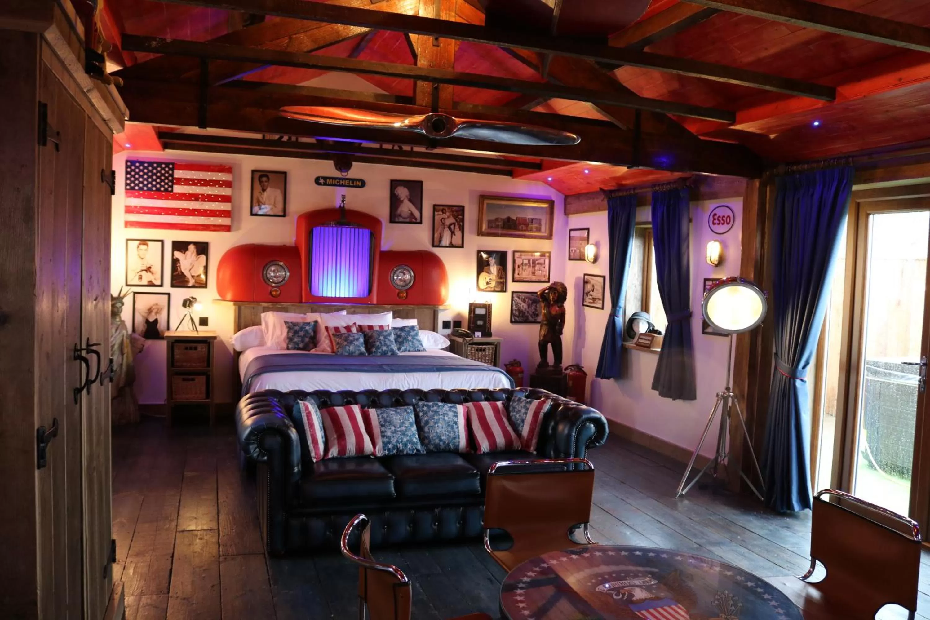 Photo of the whole room in South Causey Inn