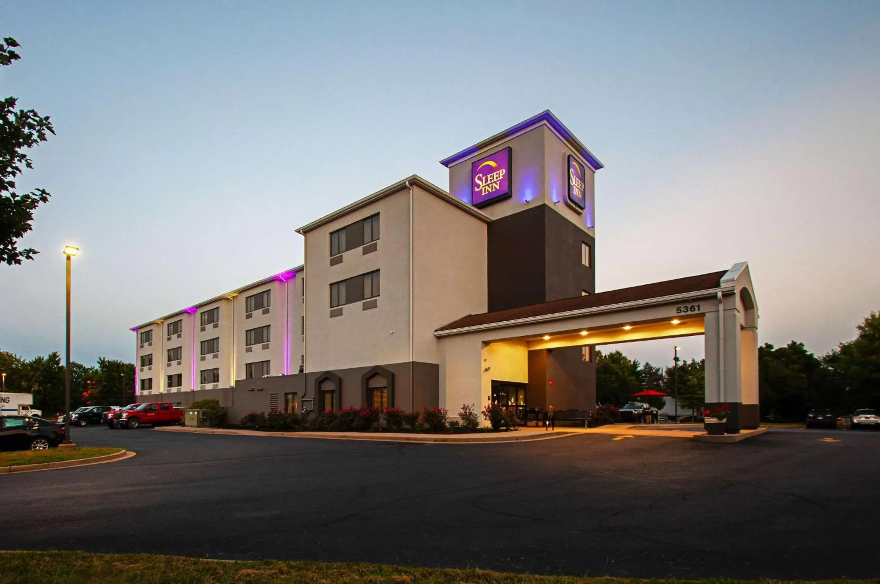 Property Building in Sleep Inn Frederick