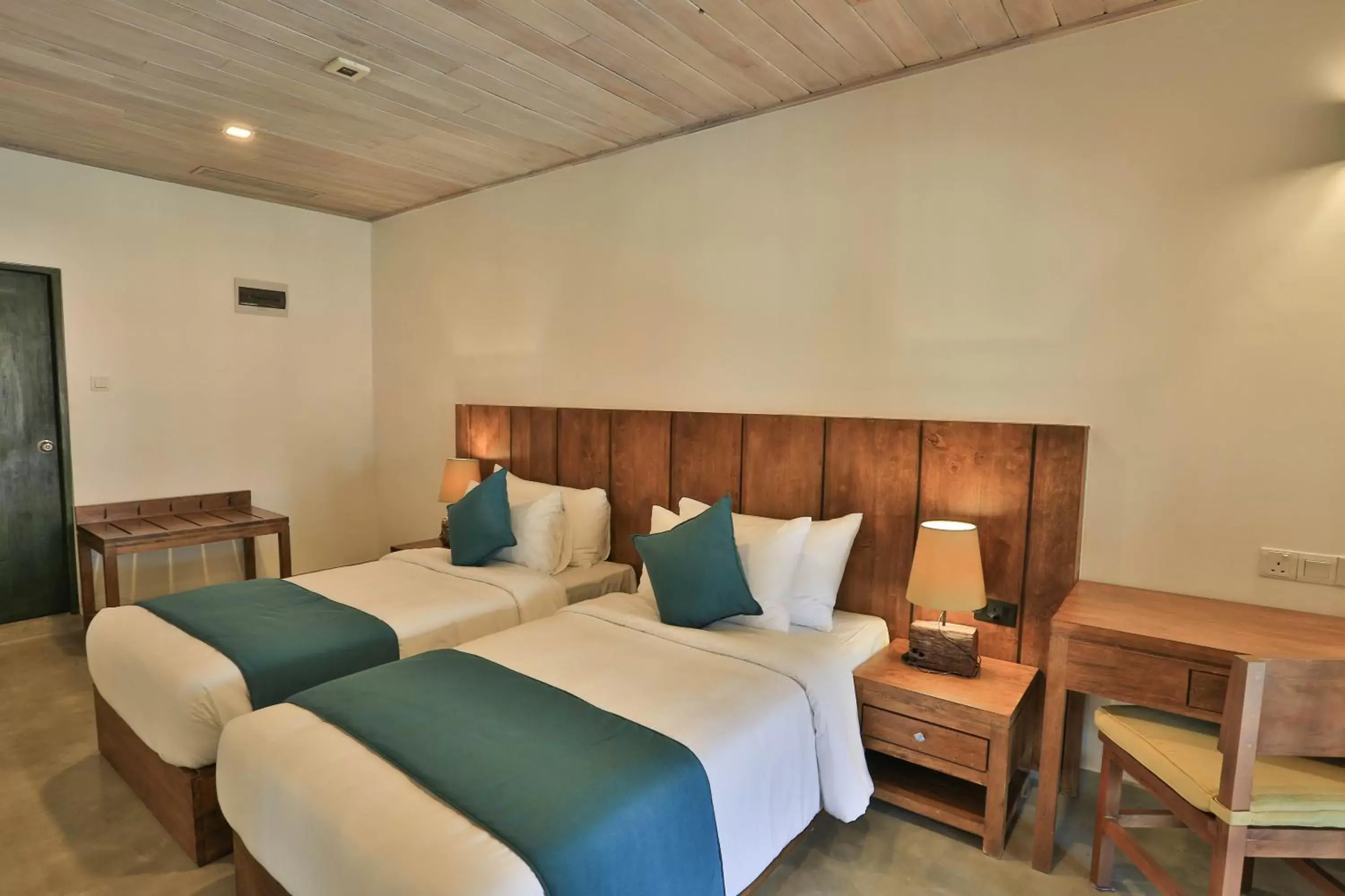 Bed in Regenta Arie Lagoon Negombo