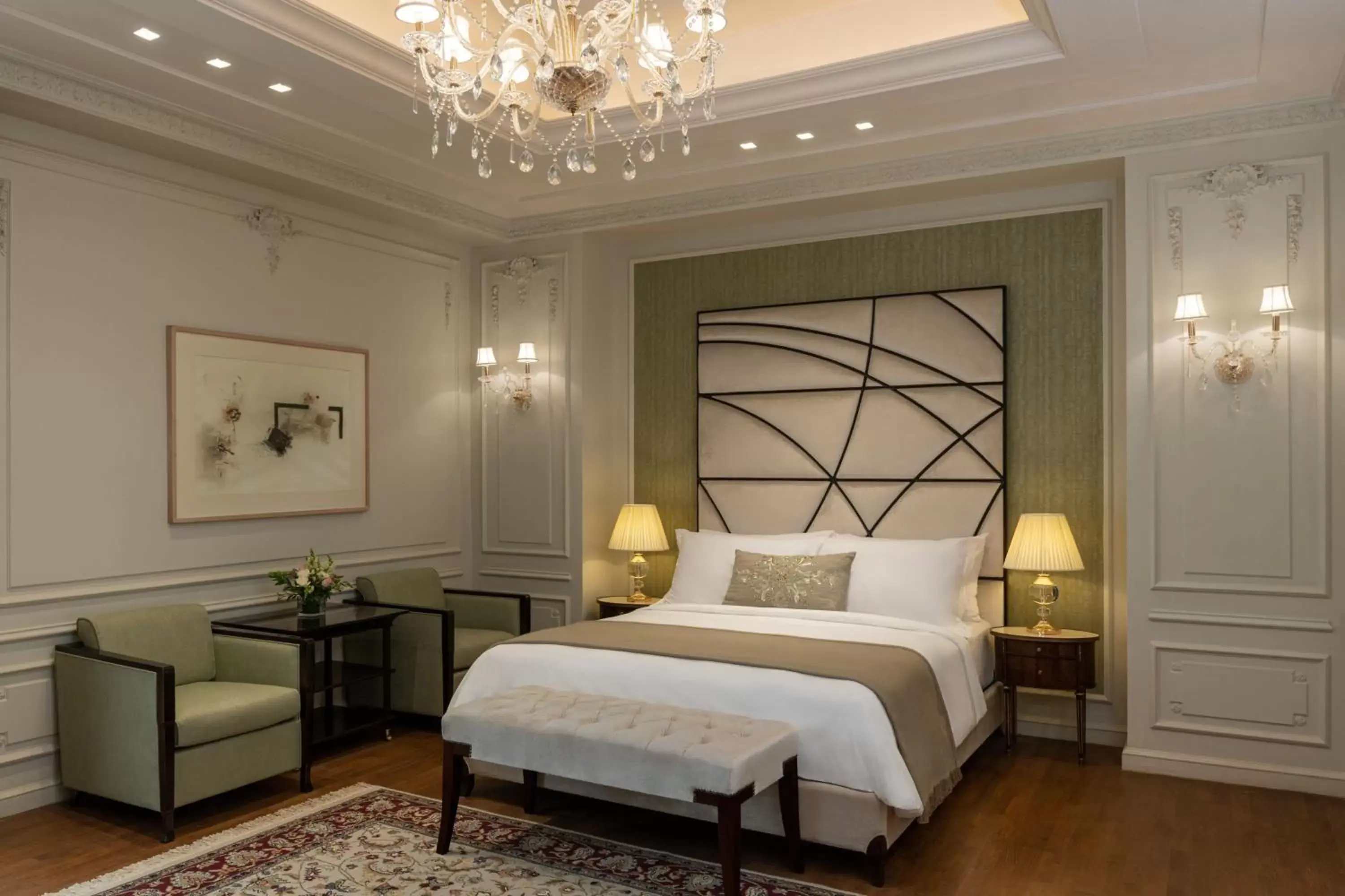 Bedroom, Bed in The St. Regis Almasa Hotel, Cairo