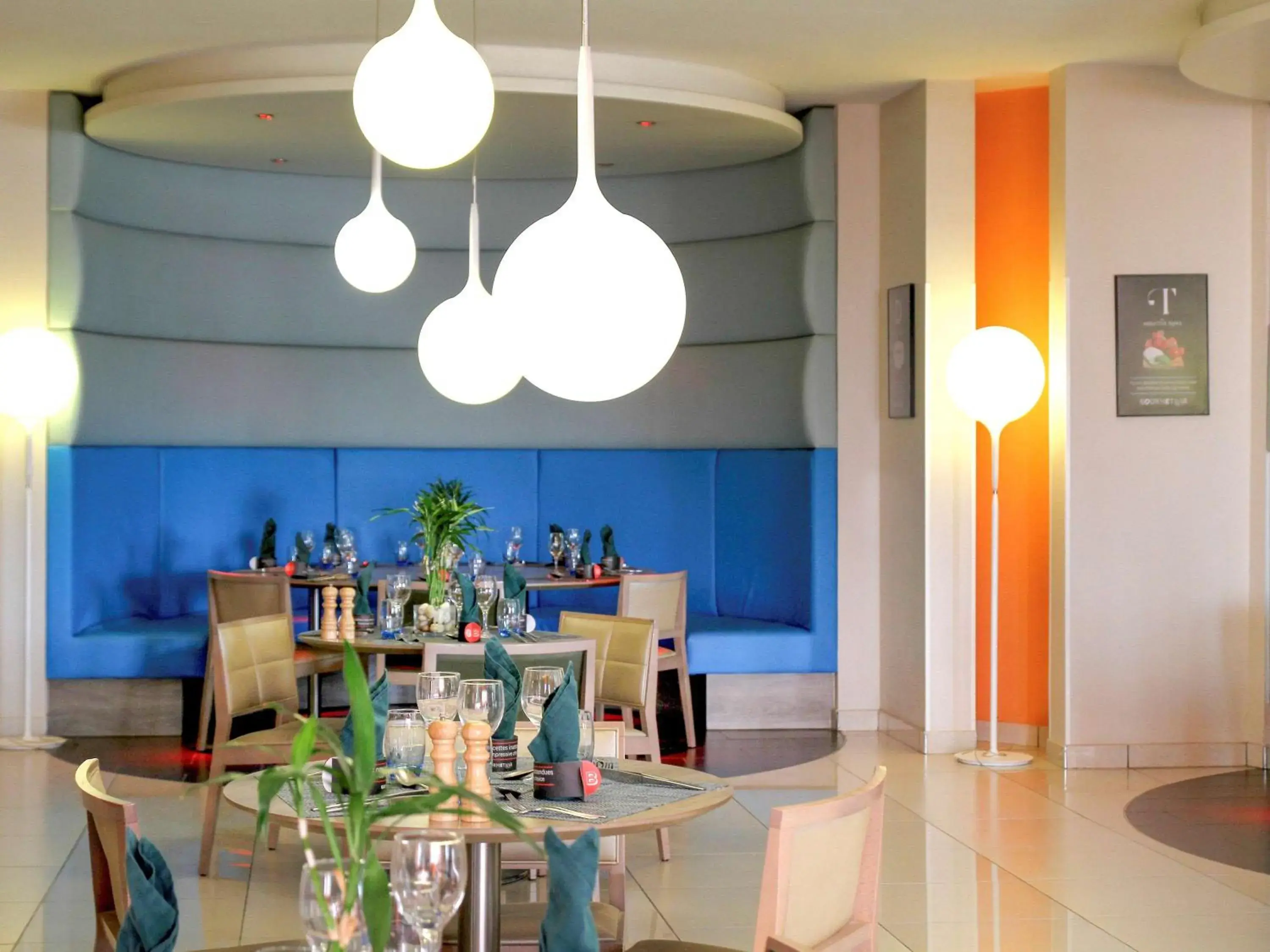 Restaurant/Places to Eat in Novotel Constantine