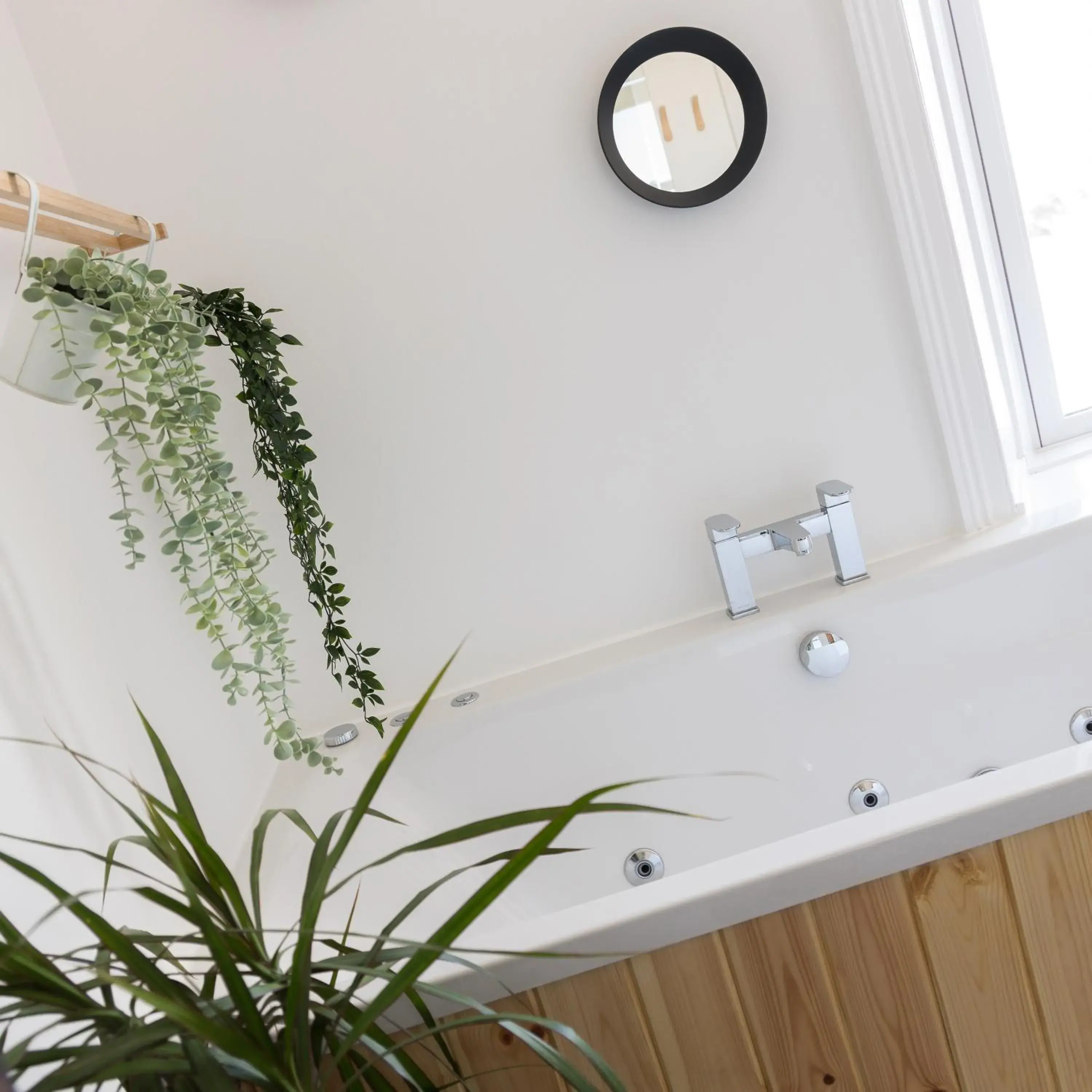 Bath, Bathroom in The Edgcumbe