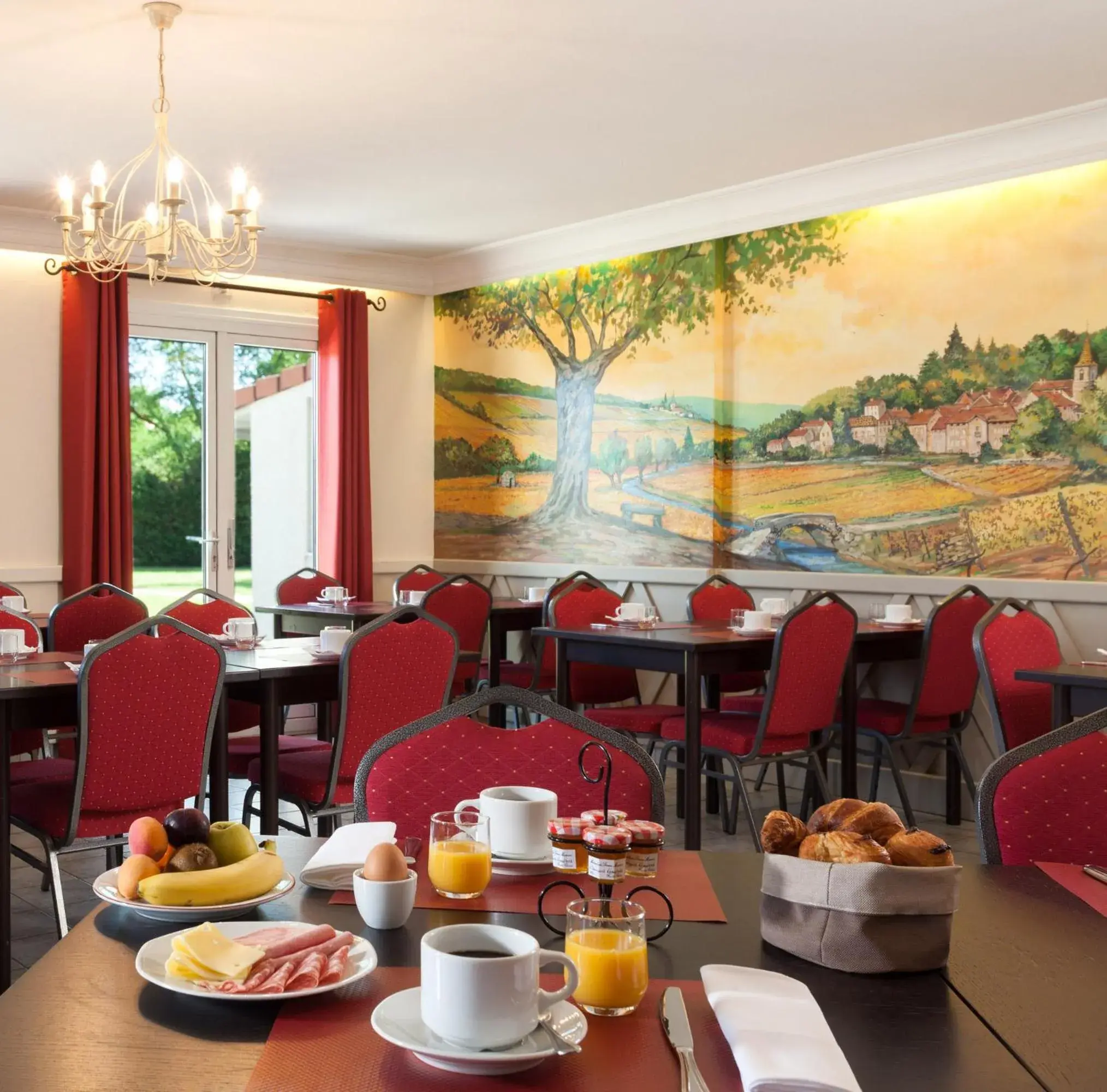 Continental breakfast, Restaurant/Places to Eat in Logis Carline Hôtel Restaurant