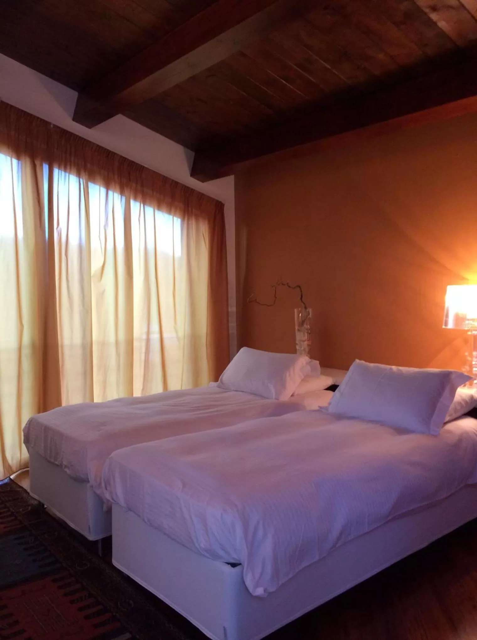 Bed in VIENIACASACCADIA