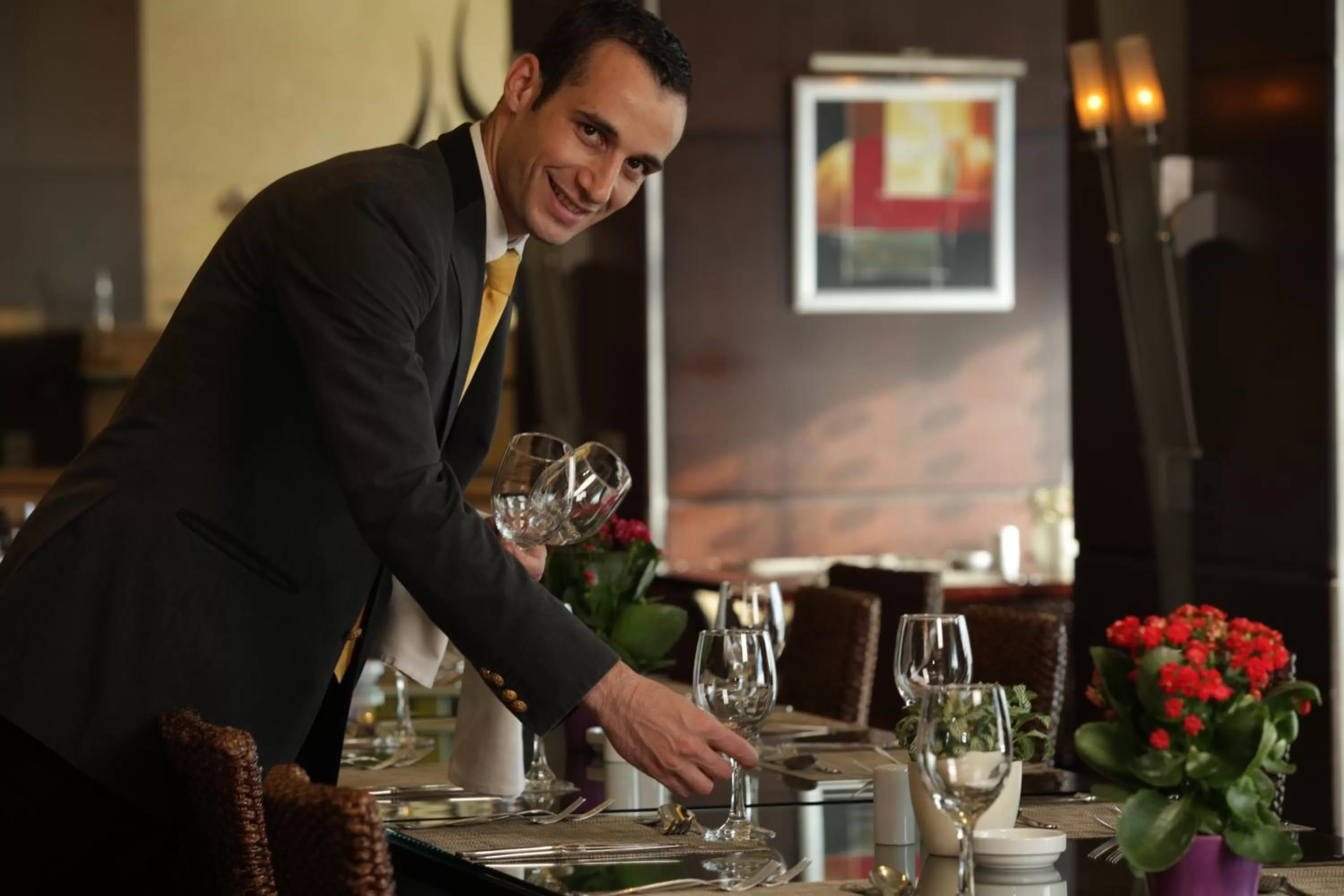 Restaurant/places to eat in Raouche Arjaan by Rotana