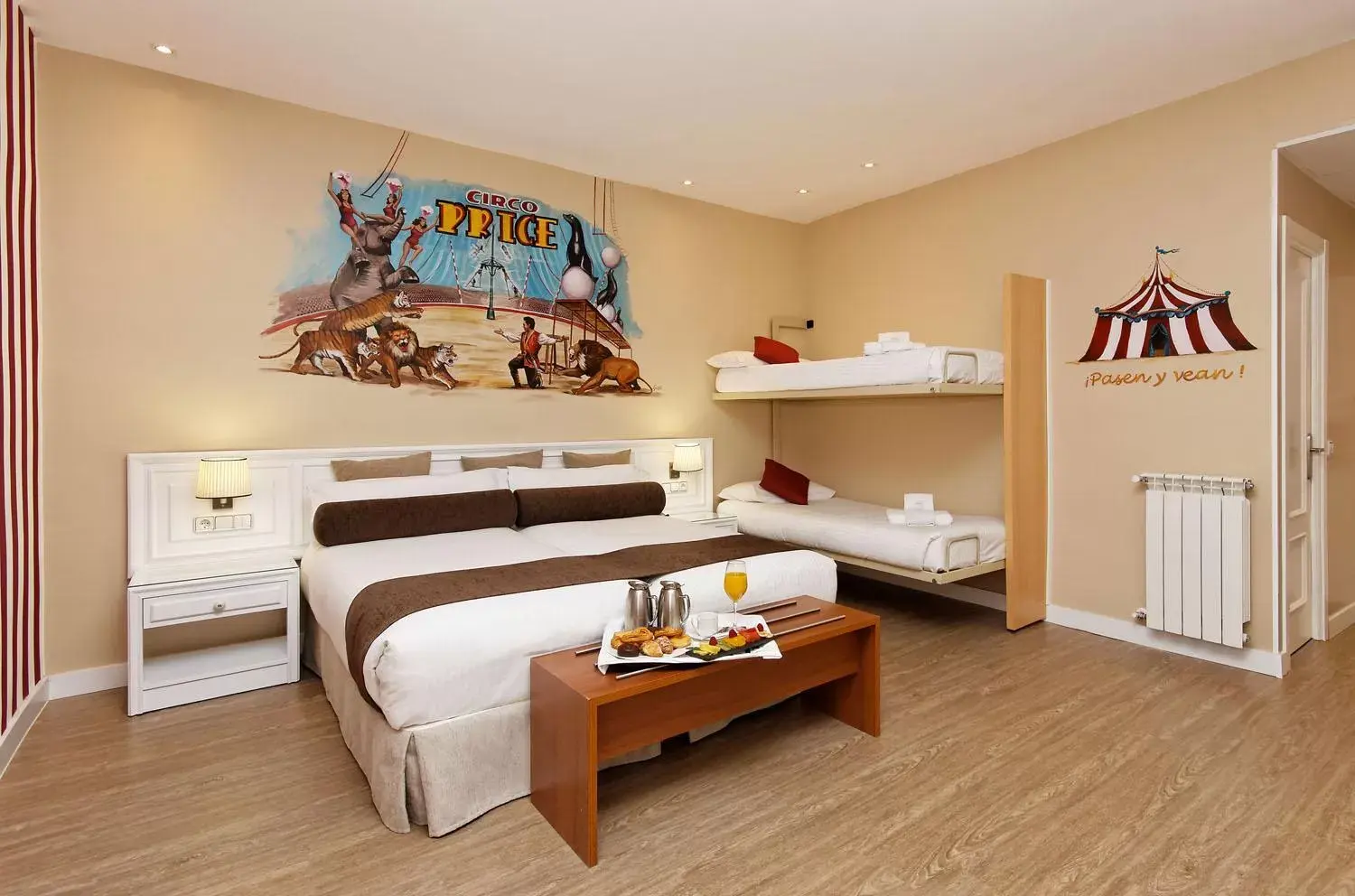 Photo of the whole room, Bed in Grupotel Mayorazgo Photo of the whole room, Bed in Grupotel Mayorazgo