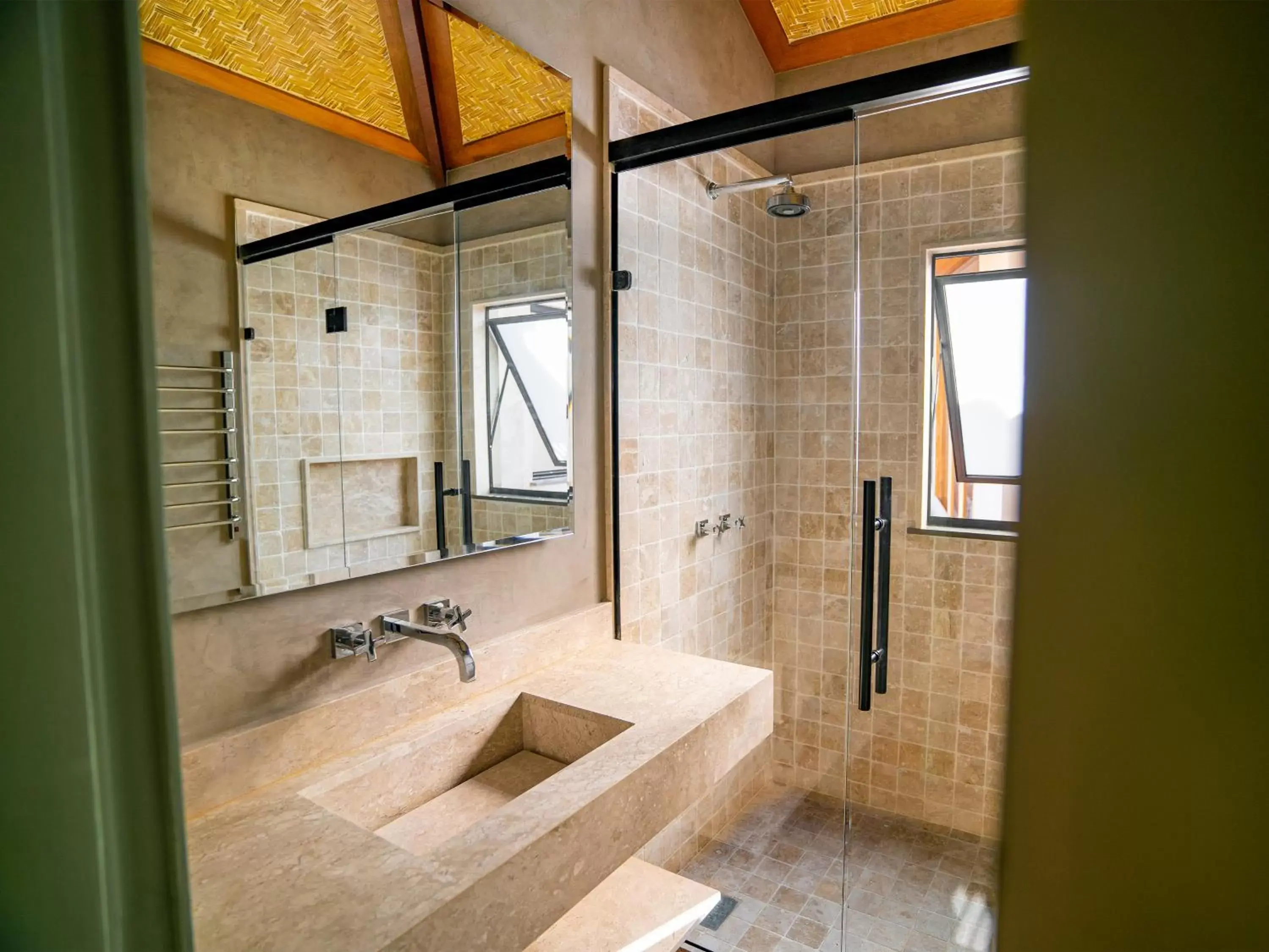 Shower, Bathroom in Buzios Espiritualidade Hotel