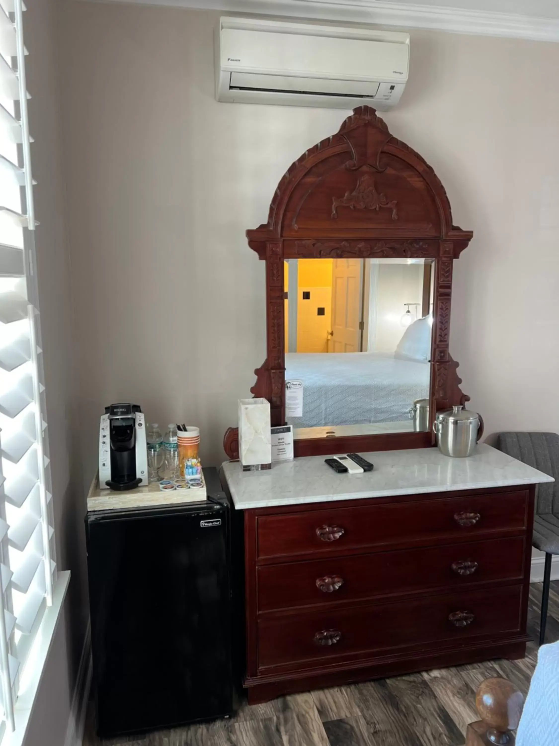 Coffee/tea facilities, Bathroom in Elaine's Cape May Boutique Hotel