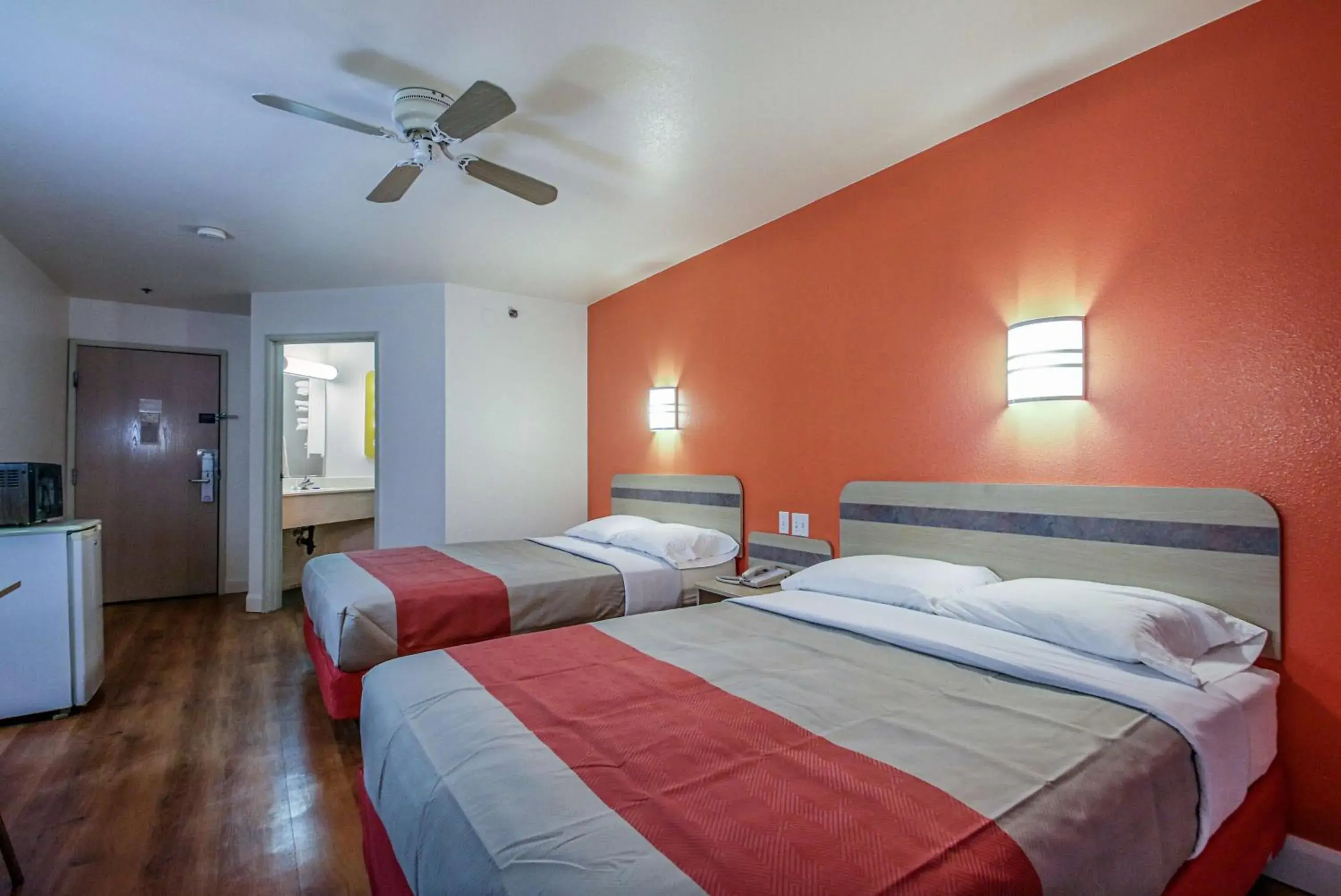 Bedroom, Bed in Motel 6-Nephi, UT Bedroom, Bed in Motel 6-Nephi, UT