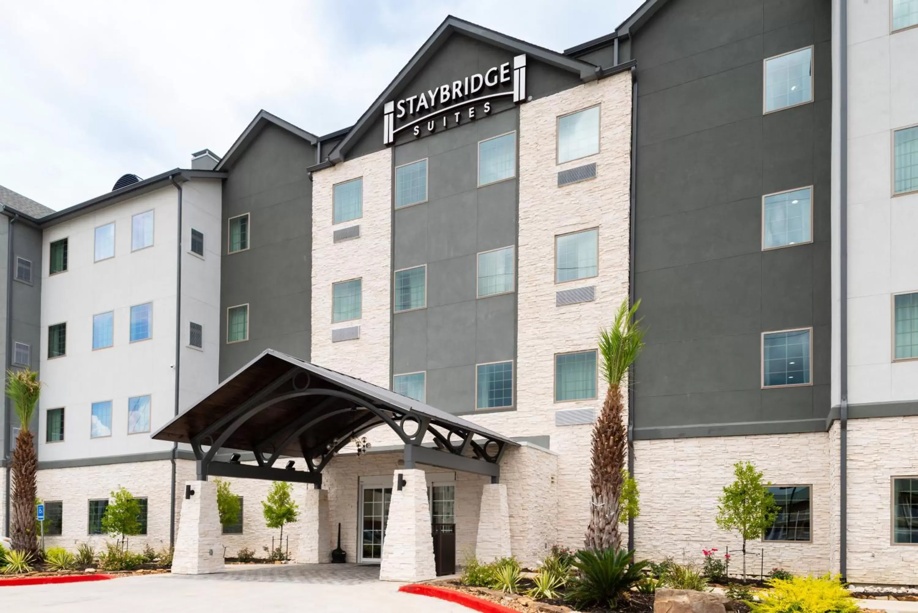 Property building, Facade/Entrance in Staybridge Suites - Lake Charles, an IHG Hotel