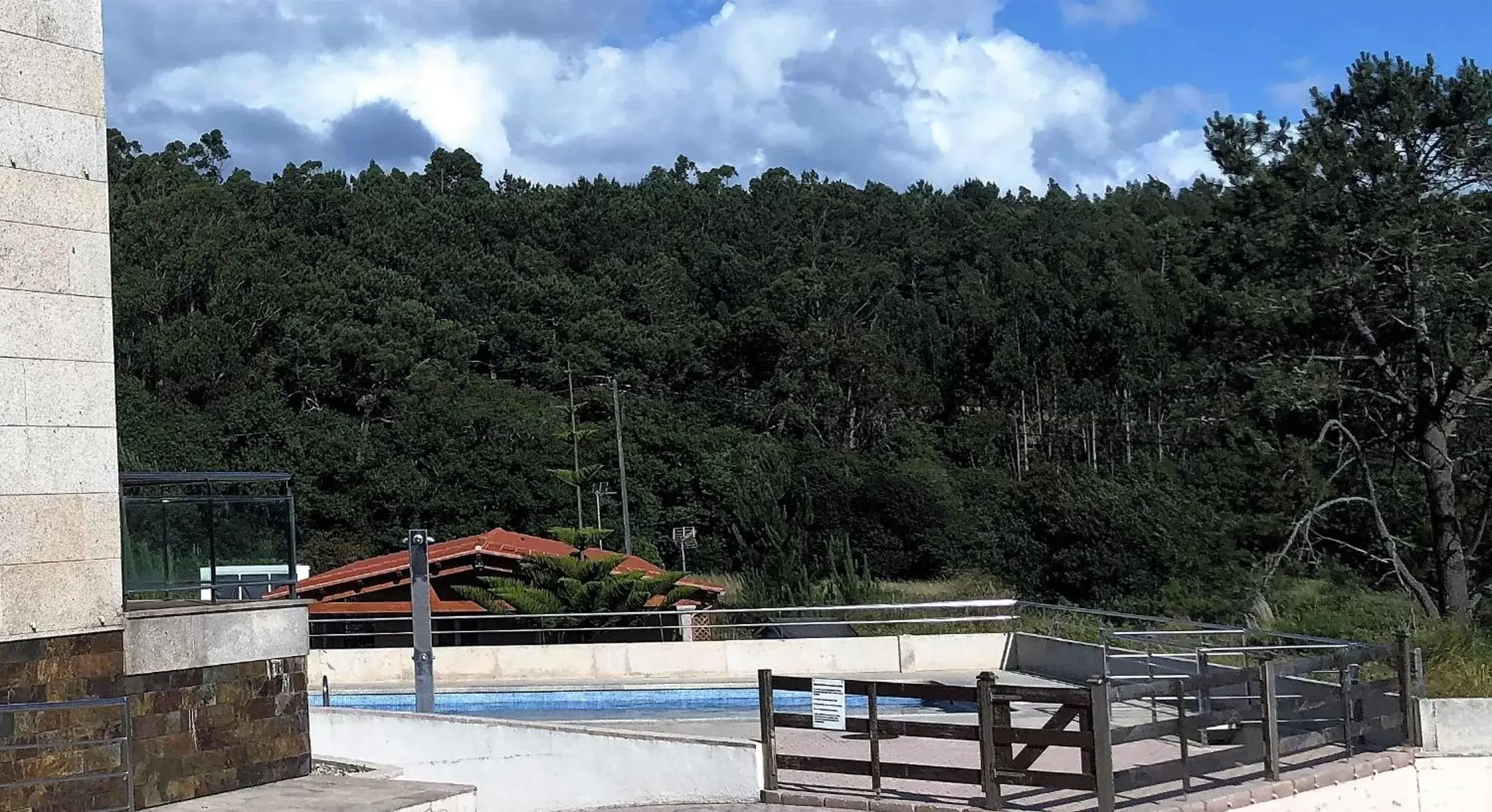 Swimming Pool in Apartamentos aDoniña Playa Major Sanxenxo