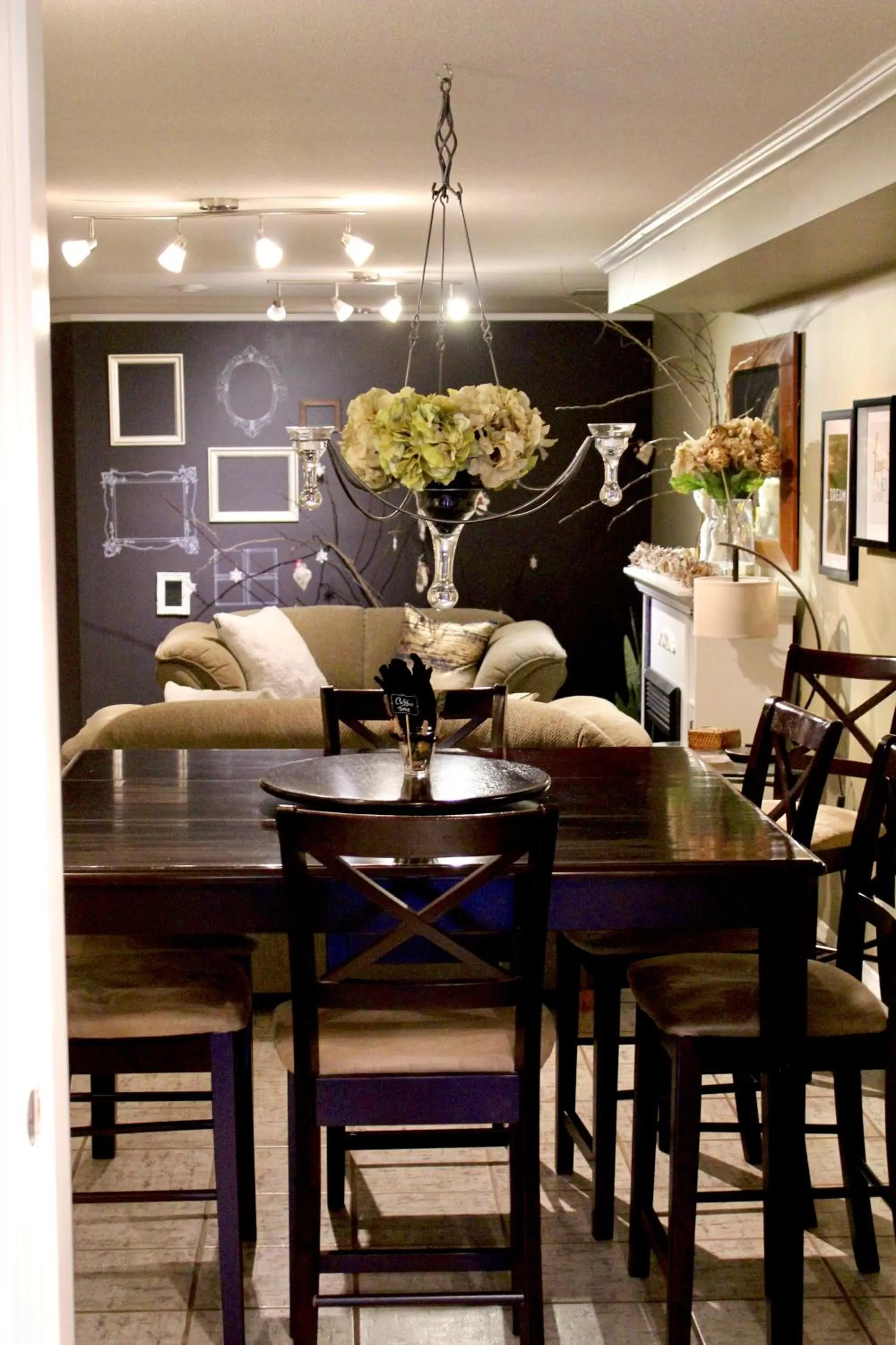 Seating area in Evergreen Bed & Breakfast