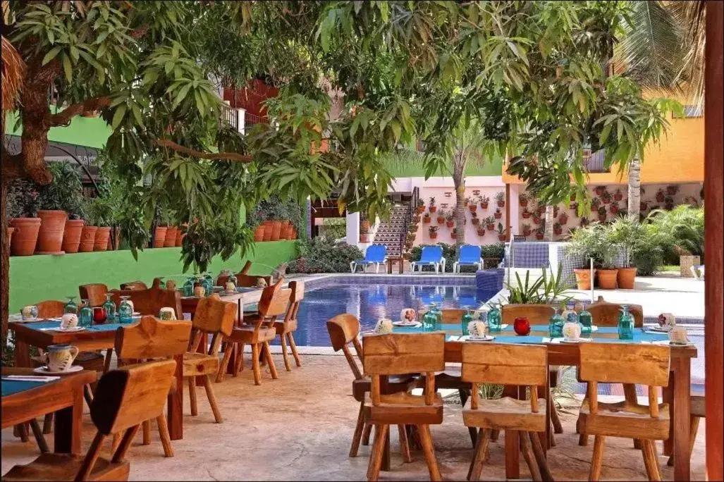 Restaurant/Places to Eat in El Pueblito de Sayulita