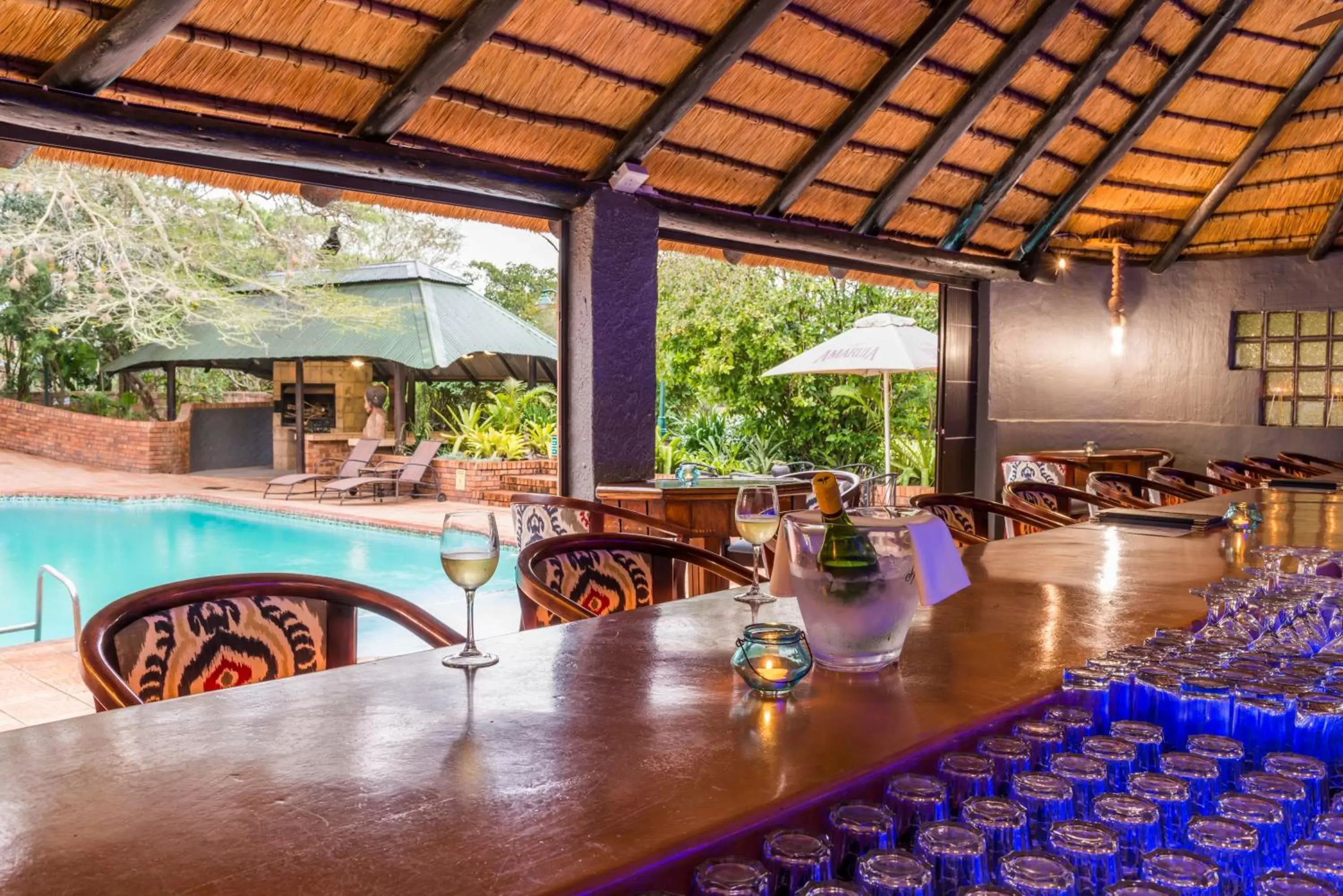 Lounge or bar in ANEW Hotel Hluhluwe Lounge or bar in ANEW Hotel Hluhluwe