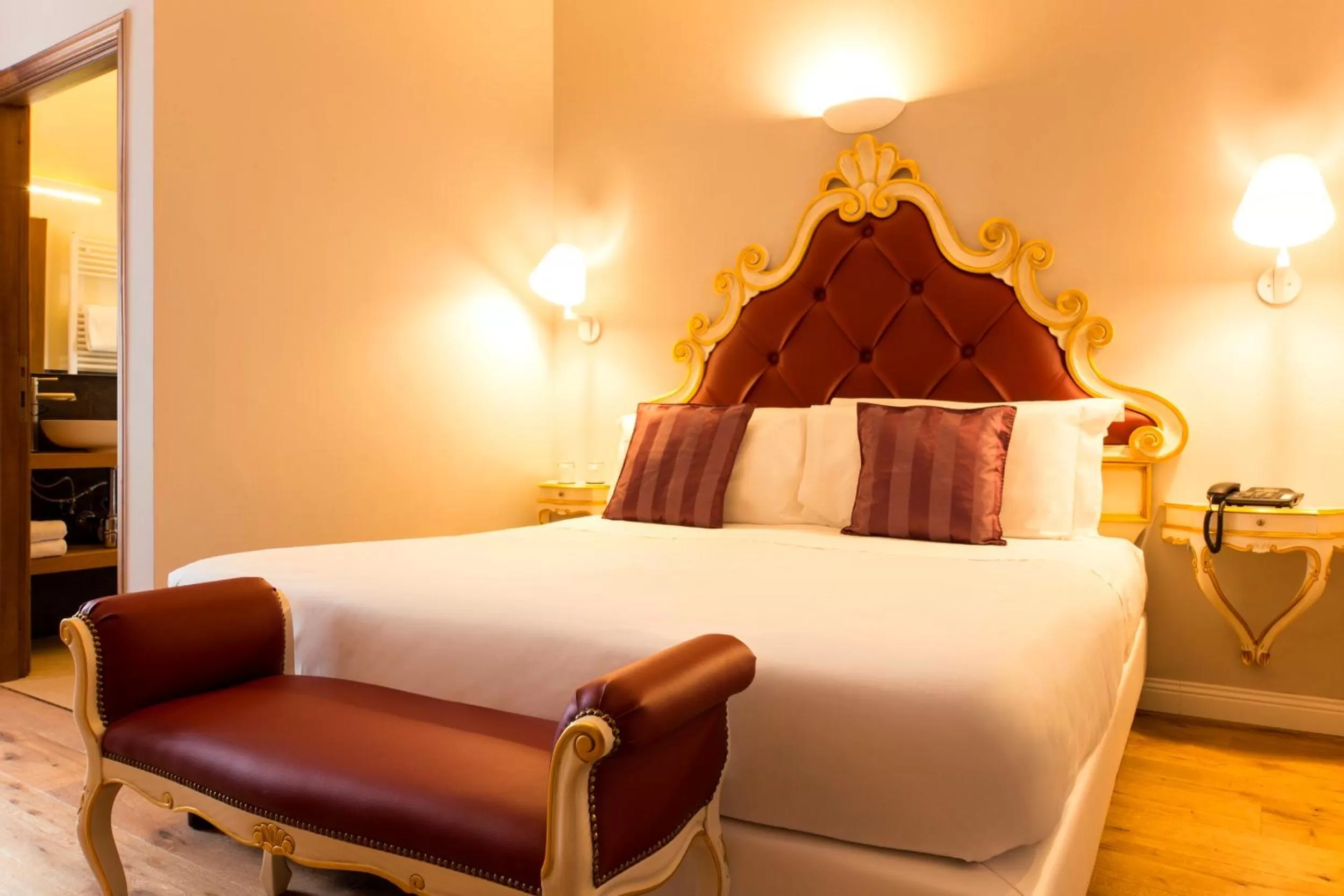 Bed in Art Hotel Villa Agape - Place of Charme