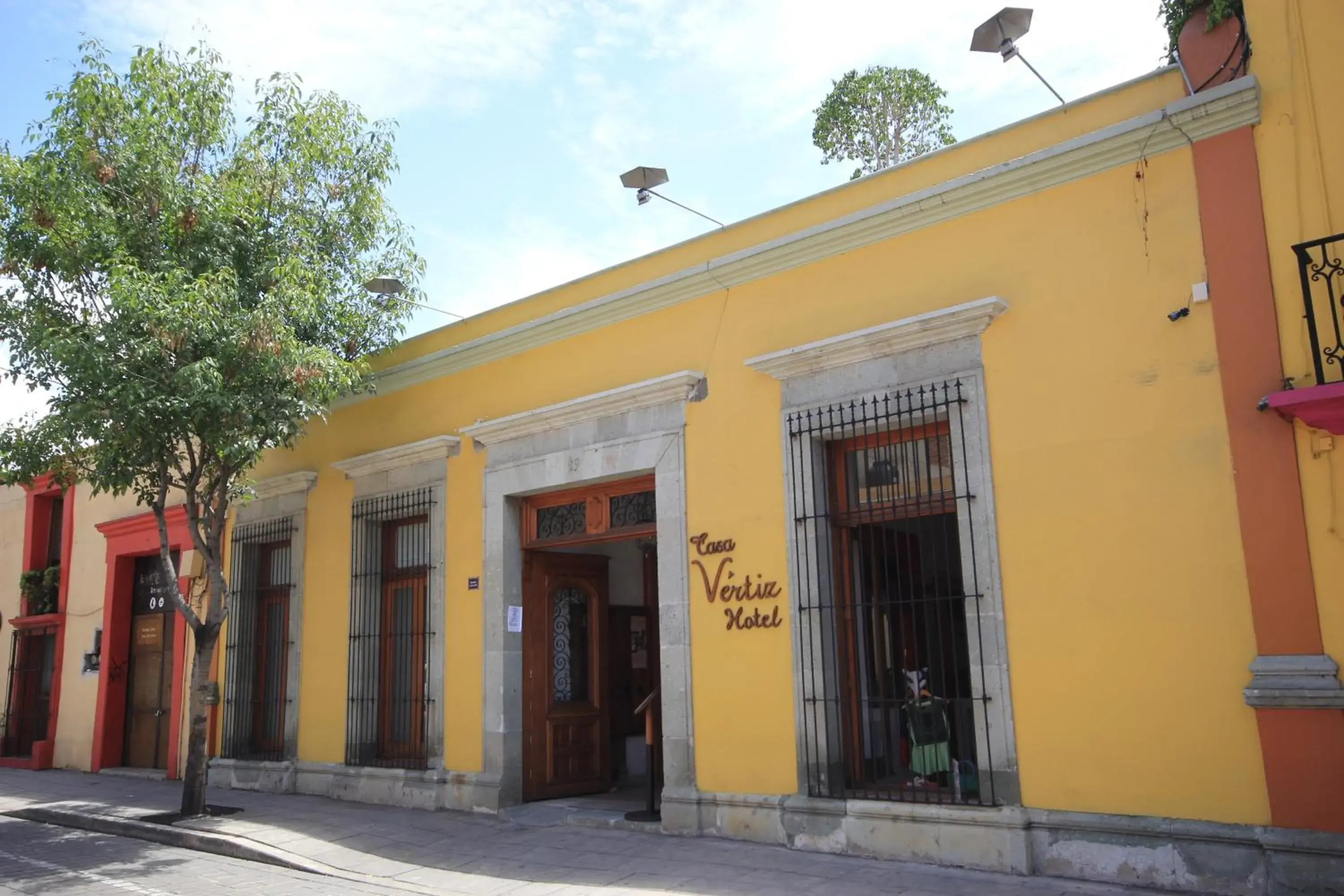 Facade/entrance, Property Building in Hotel Casa Vertiz