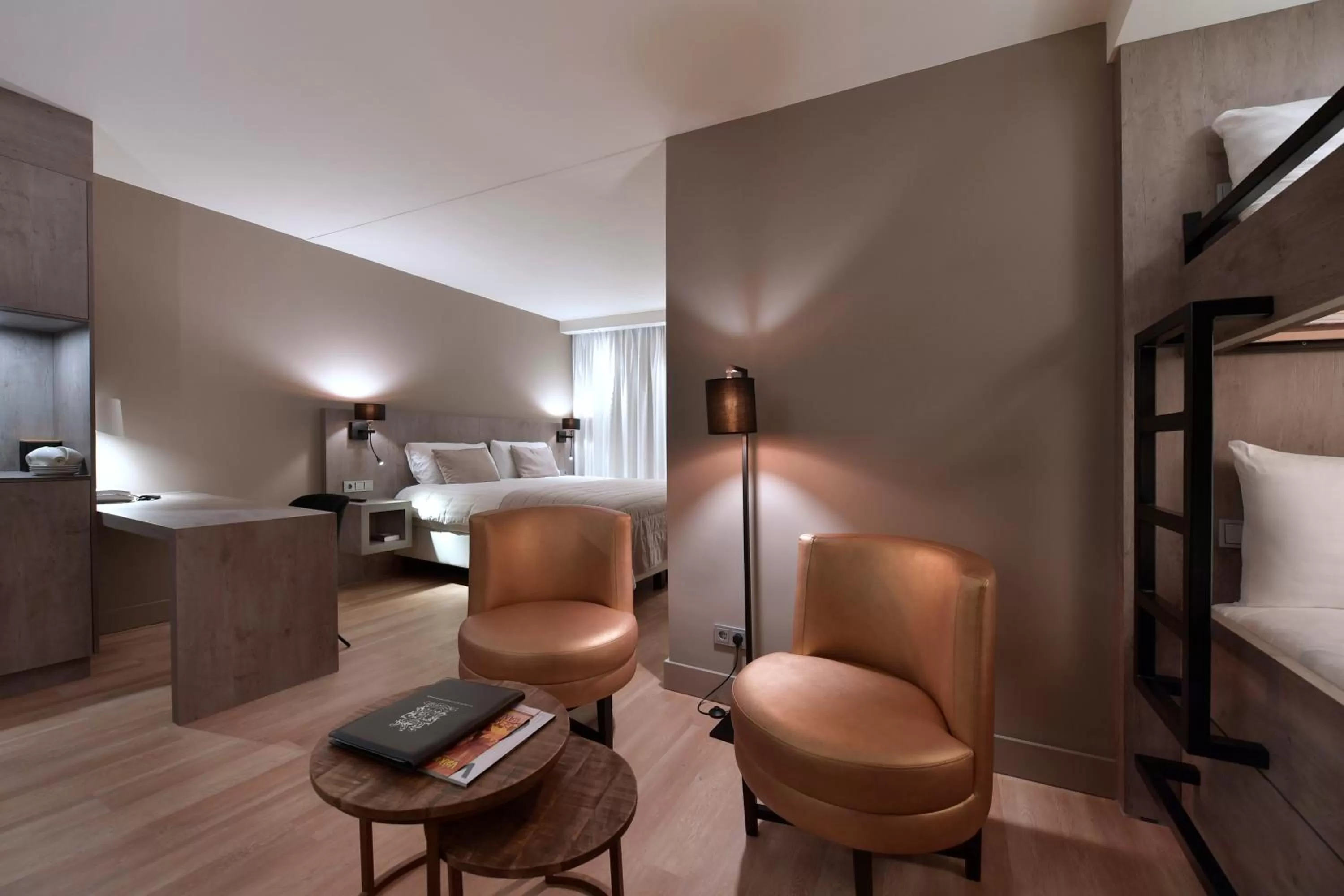 Bed in Van der Valk Hotel Groningen-Westerbroek