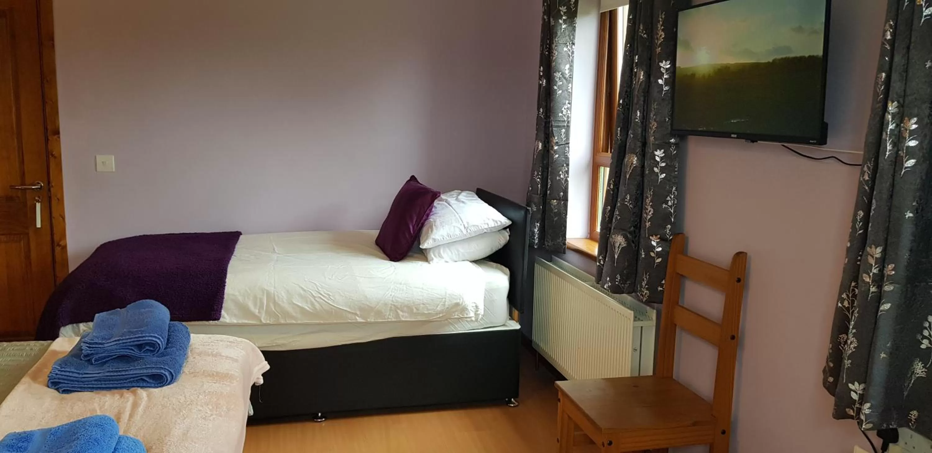 Bed in Maghernahar House B&B