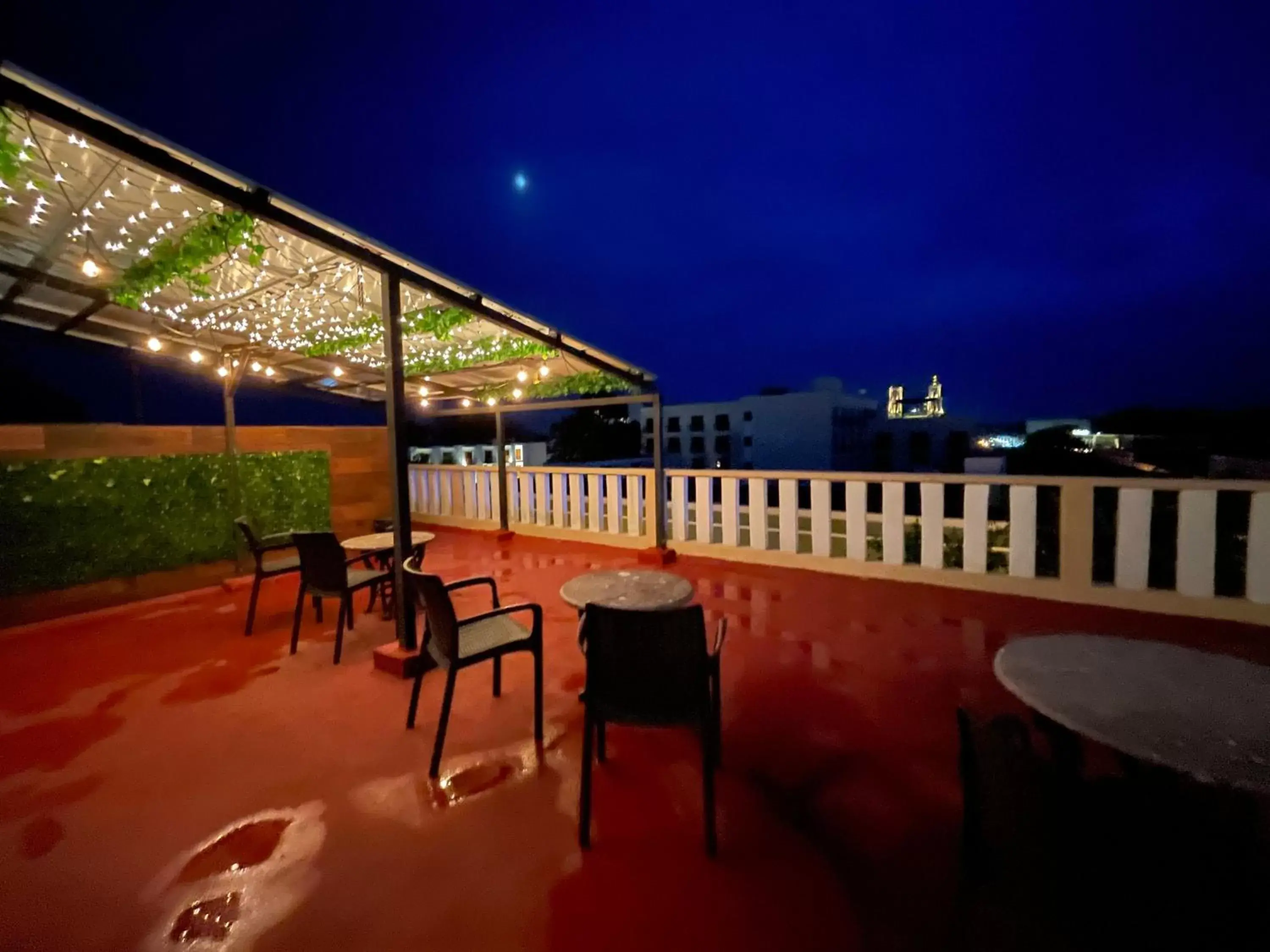 Balcony/Terrace in Hotel Colonial Zaci by GuruHotel