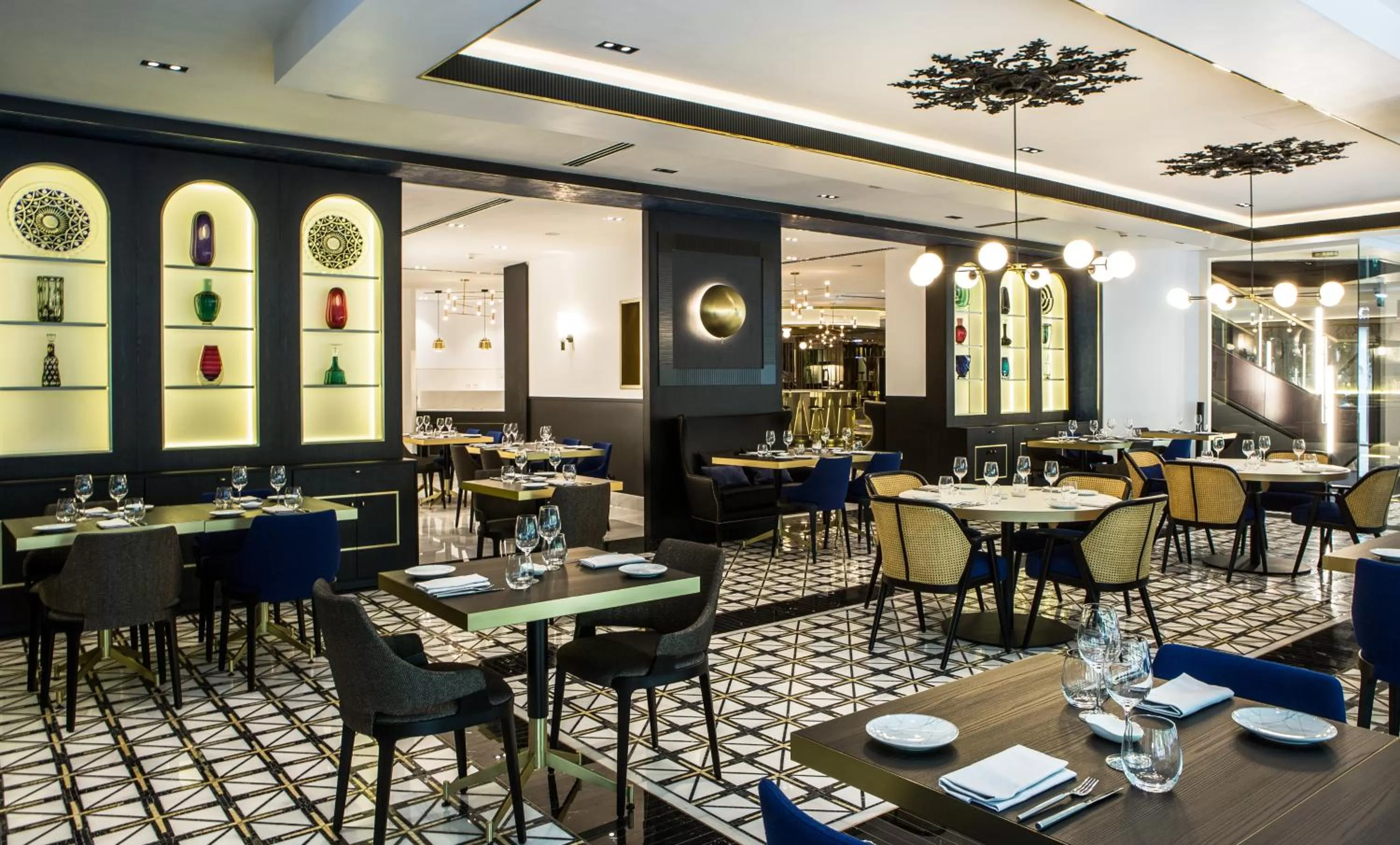 Restaurant/places to eat in Sofitel Lisbon Liberdade